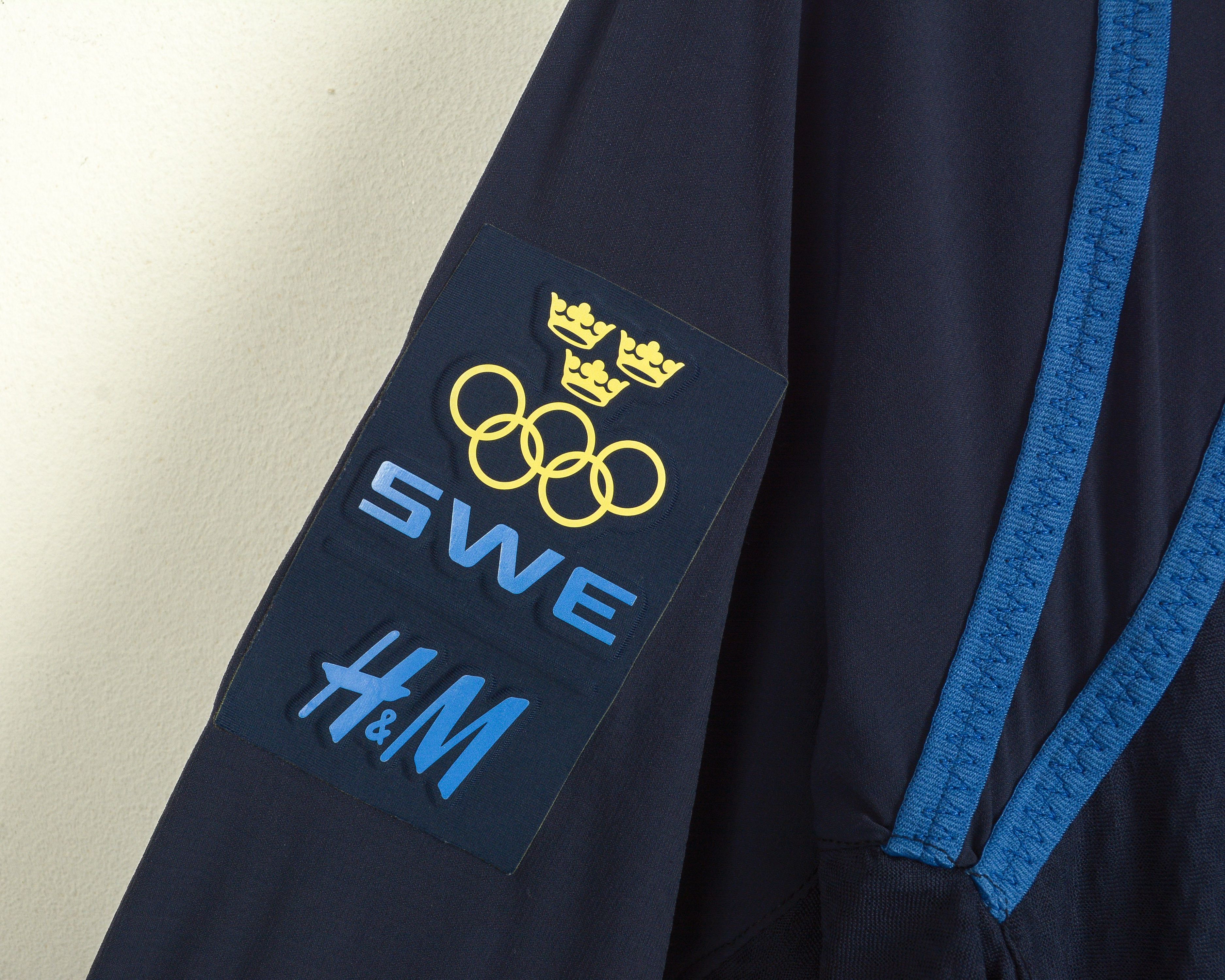 H&M Sweden Olympic Team 2016 Womens S Quickdry Jacket Hooded Size S / US 4 / IT 40 - 3 Thumbnail