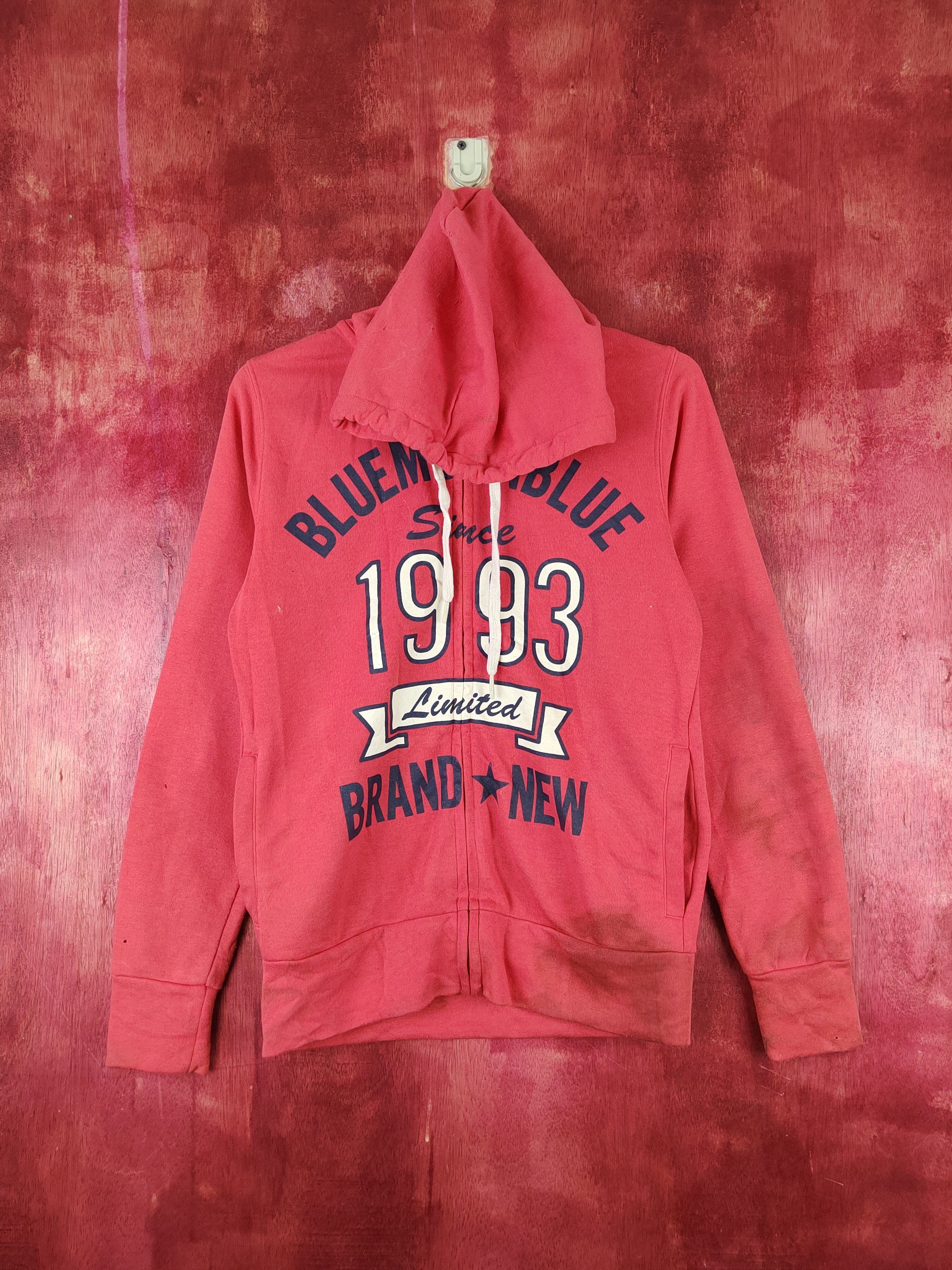 Japanese Brand × Vintage Blue Moon Blue Red Orange Hoodie Sweaters #S1865 Size US S / EU 44-46 / 1 - 1 Thumbnail