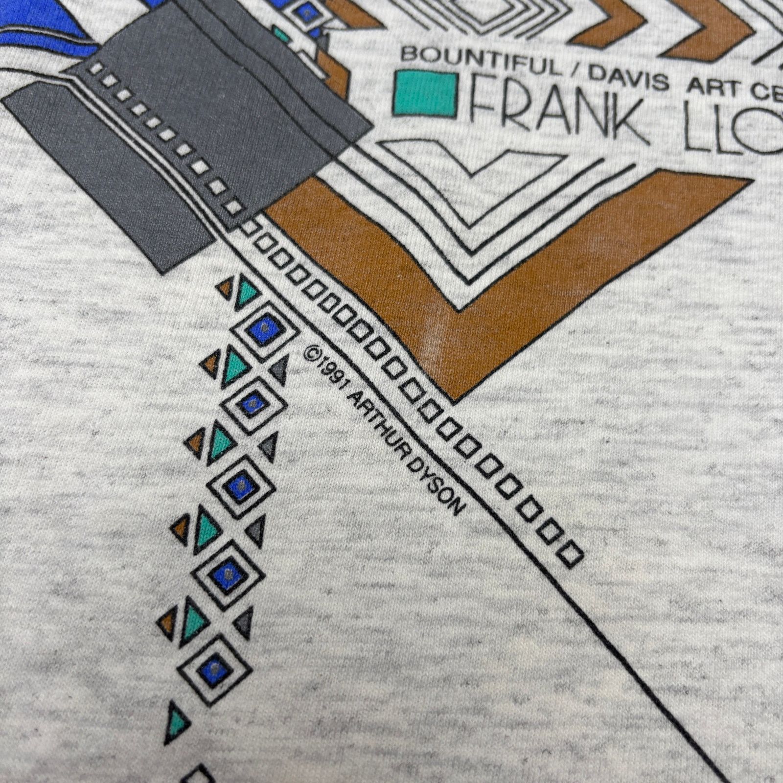 Vintage VTG 1991 Frank Lloyd Wright Bountiful Davis Art Center XL Size US XL / EU 56 / 4 - 4 Thumbnail
