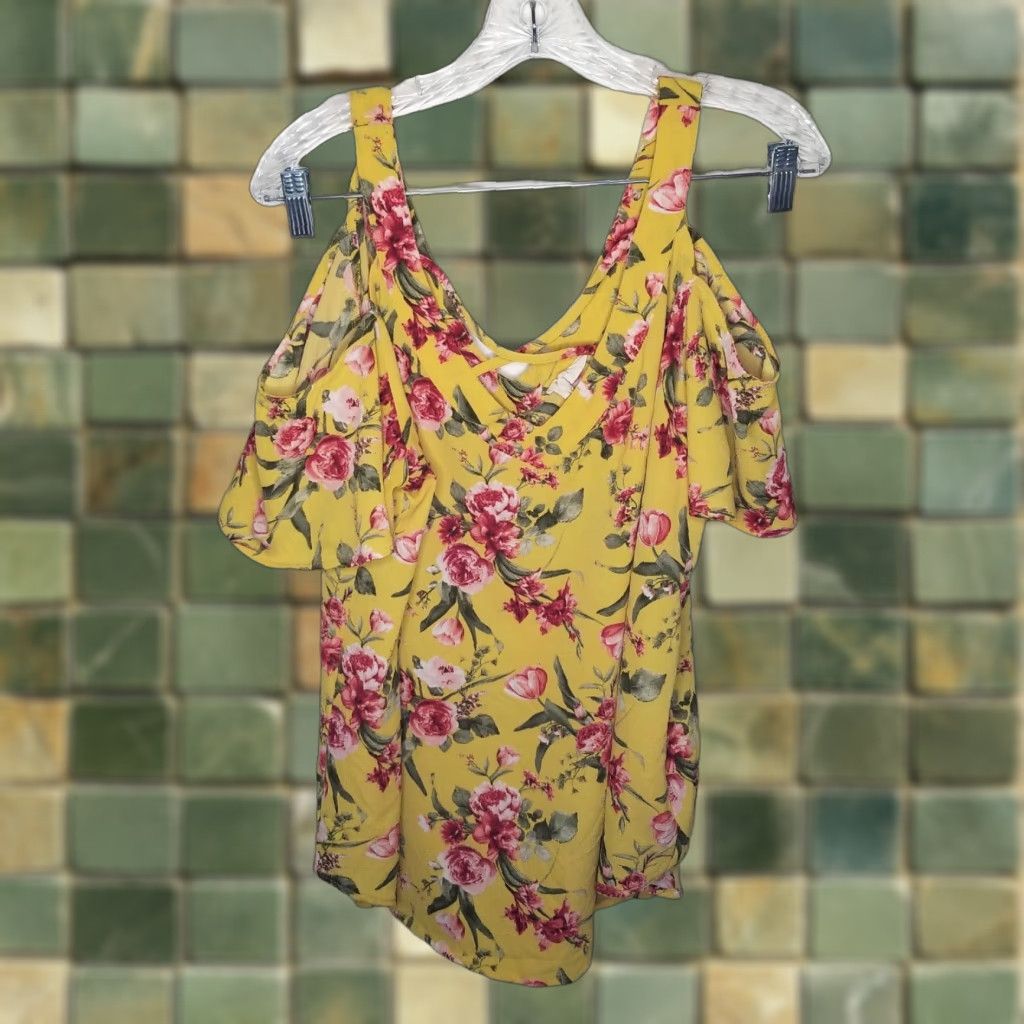 Vintage VINTAGE Flower & Feather Blouse Women Open Shoulder Floral Yellow XL 1XL Women’s Shirt Blouse Floral 1XL Size XL / US 12-14 / IT 48-50 - 1 Thumbnail