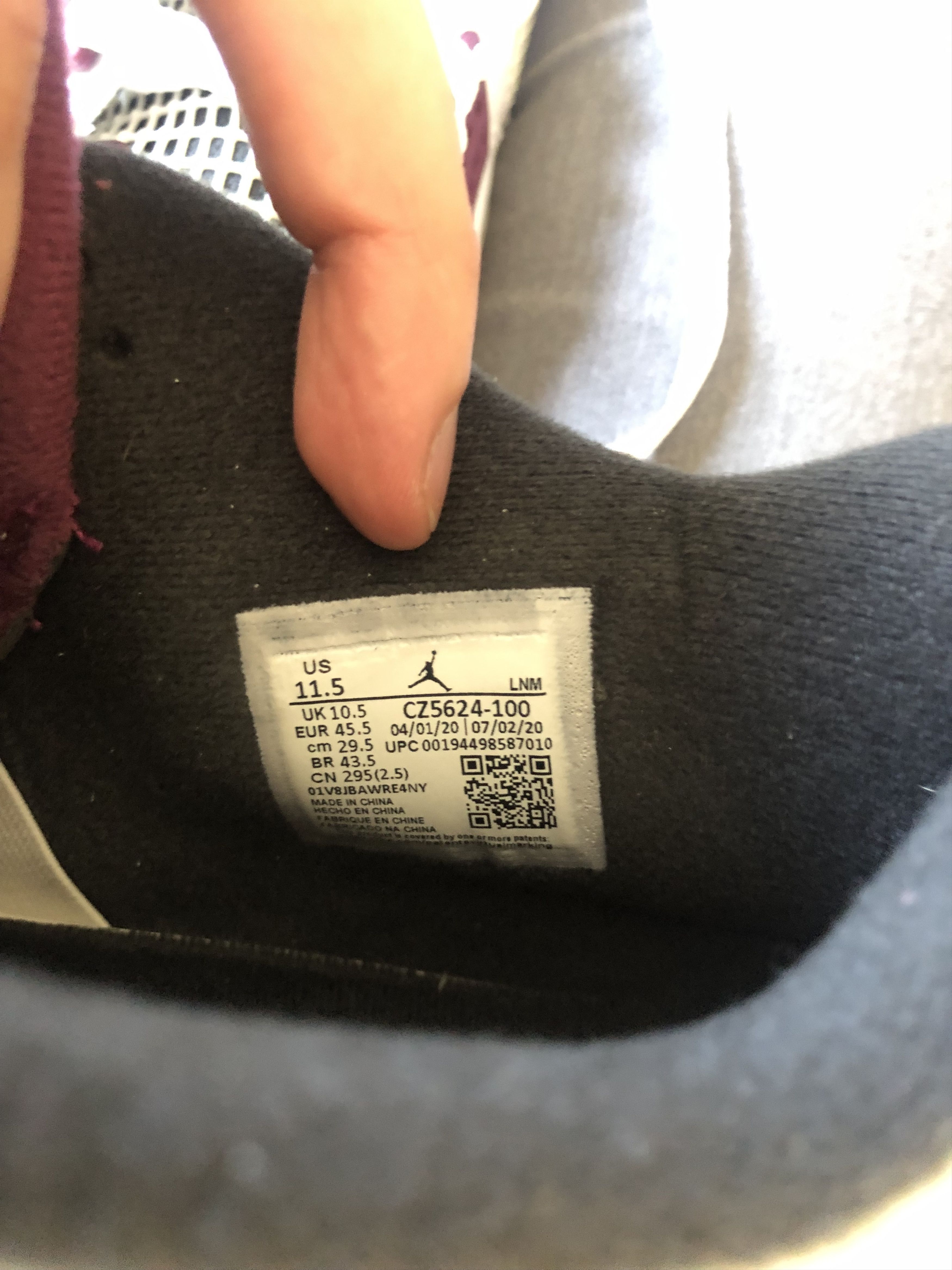 Jordan Brand Jordan 4 PSG Size US 11.5 / EU 44-45 - 3 Thumbnail