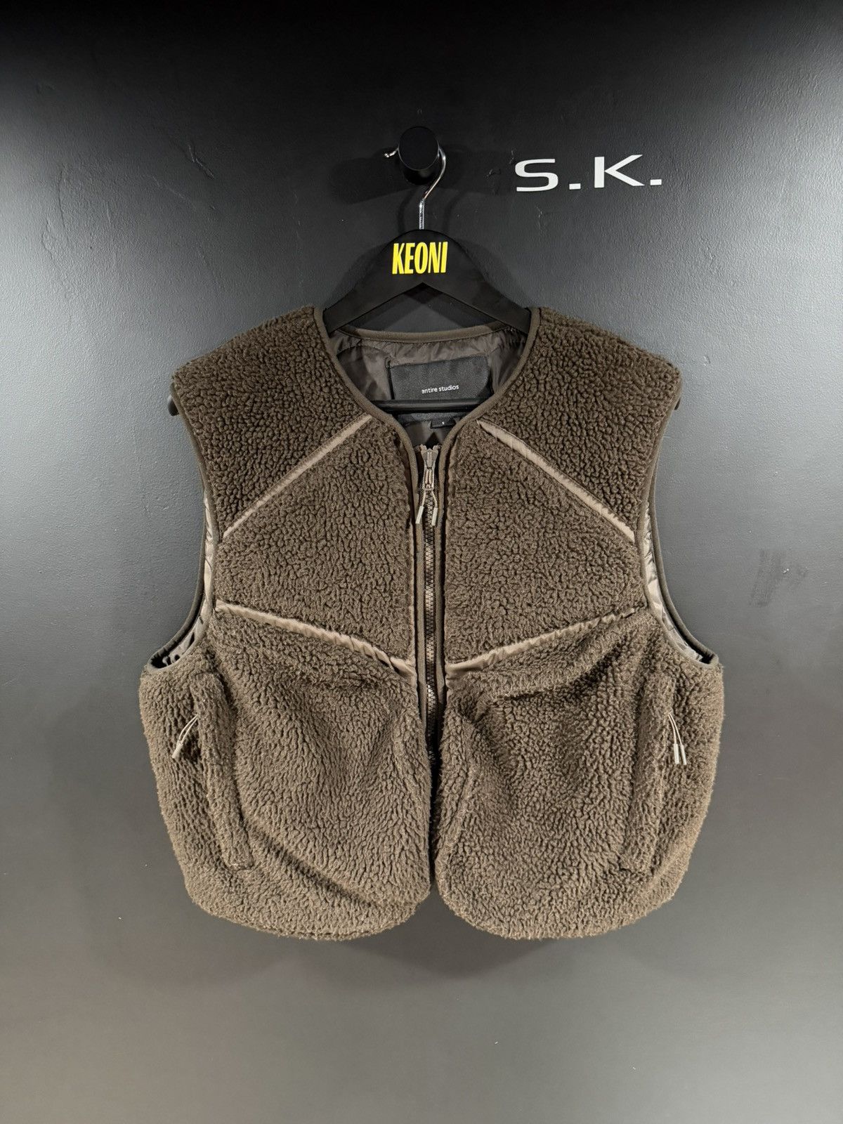 Entire Studios Entire Studios Fluffy Bear Fleece Vest S Size US S / EU 44-46 / 1 - 1 Thumbnail