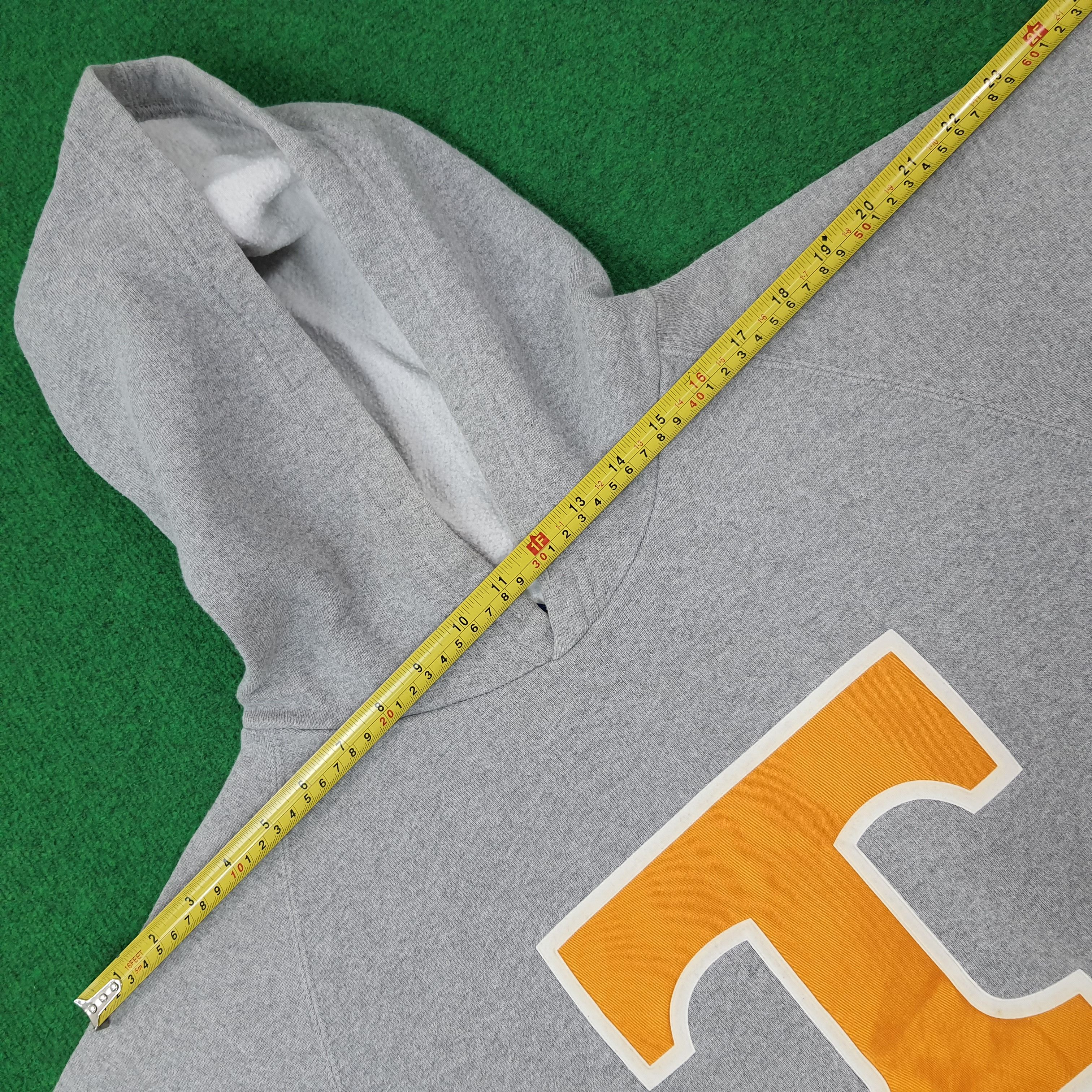 Adidas Vintage Adidas University of Tennessee Vols Hoodie C256N8 Size US XL / EU 56 / 4 - 8 Thumbnail