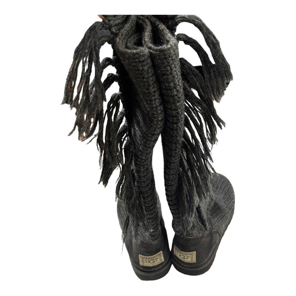 Designer UGG I Cardy Knit Fringe Boots Size 9 Size US 9 / IT 39 - 7 Thumbnail