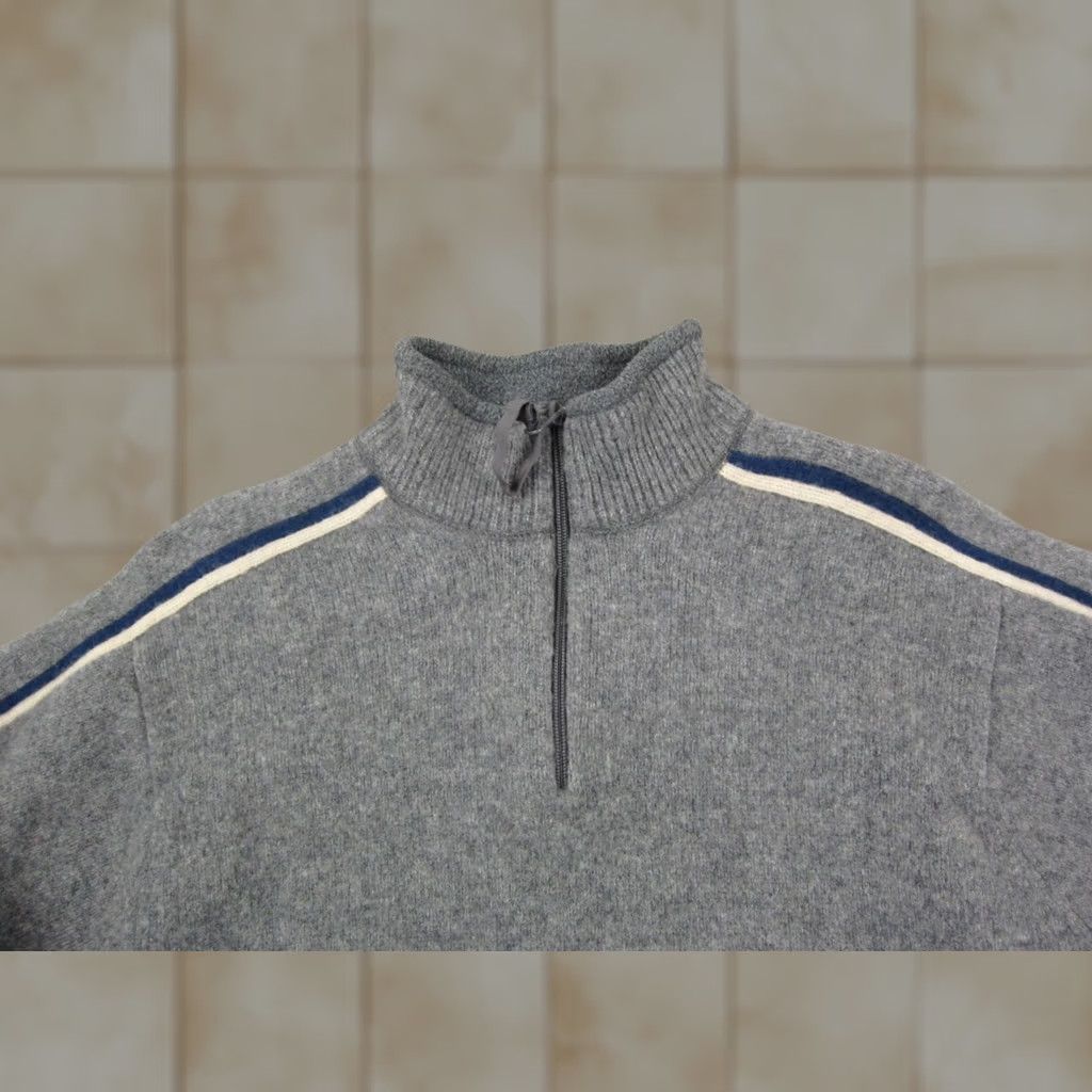 American Eagle Outfitters Vintage American Eagle Sweatshirt Mens Extra Large Gray AE77 Lambswool Stripe Size US XL / EU 56 / 4 - 1 Thumbnail