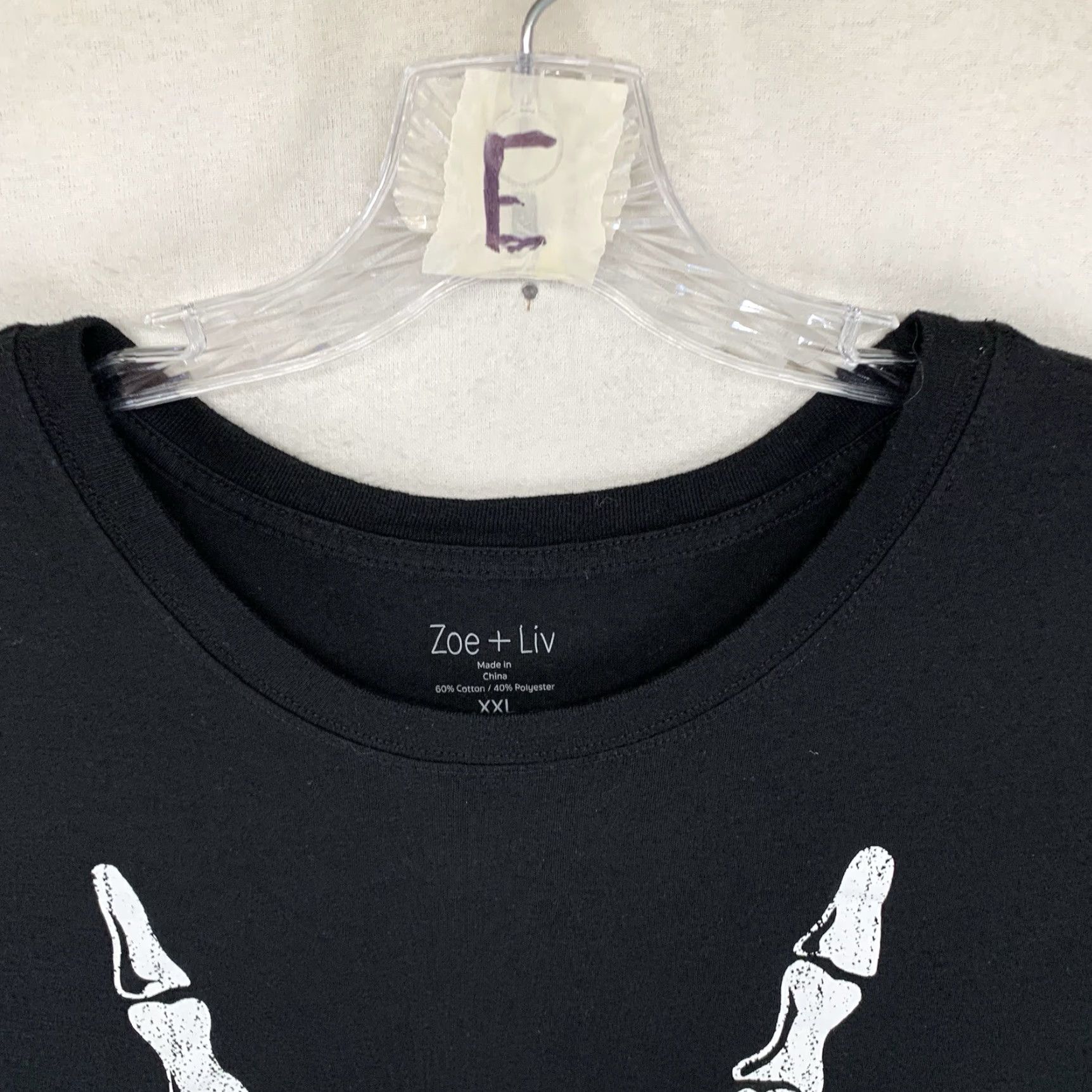 Vintage Women’s Cropped T-Shirt XXL Black Goth Punk Rock Metal Skeleton Hand Halloween Casual Size XXL / US 16-18 / IT 52-54 - 4 Thumbnail