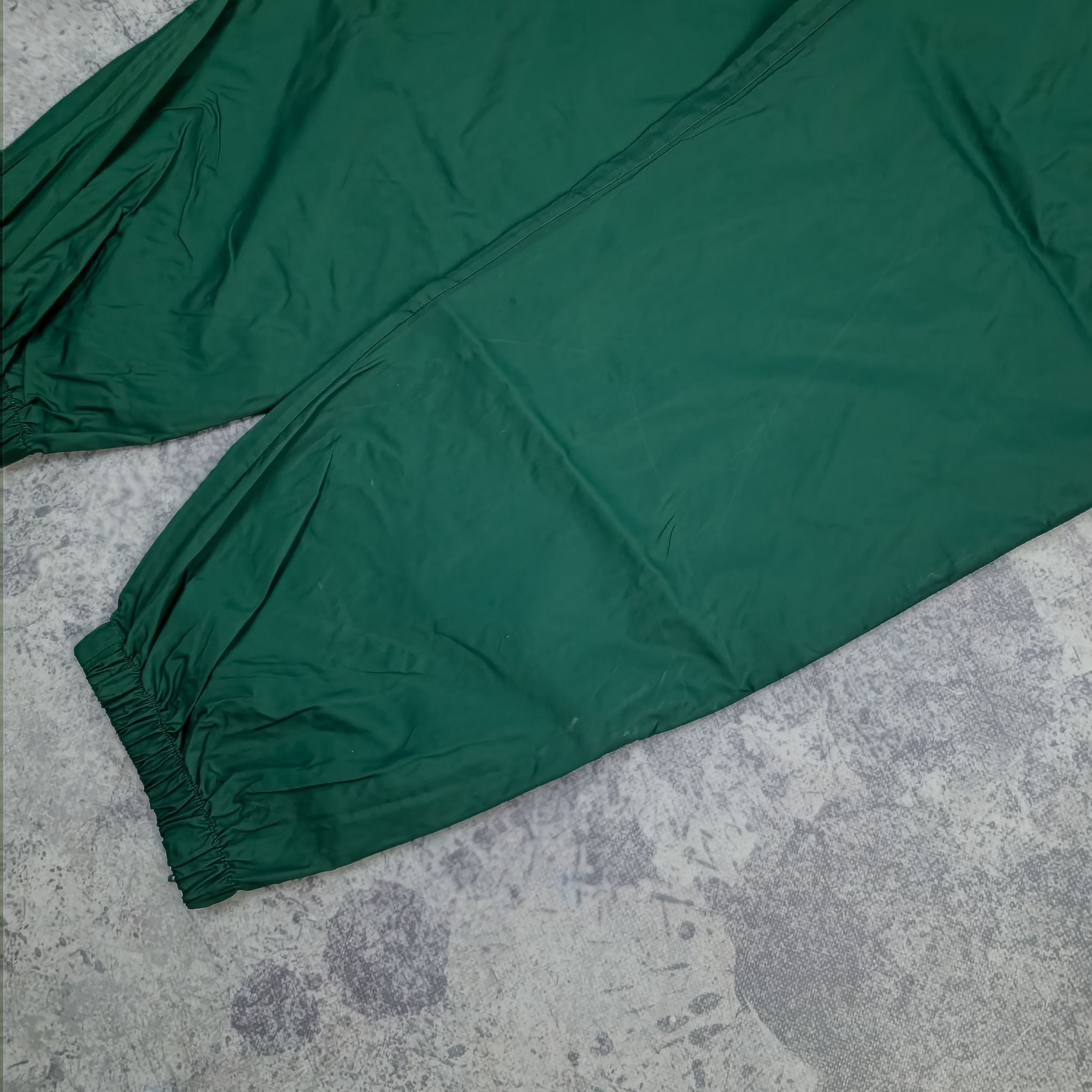 Vintage nylon pants Size US 34 / EU 50 - 2 Thumbnail