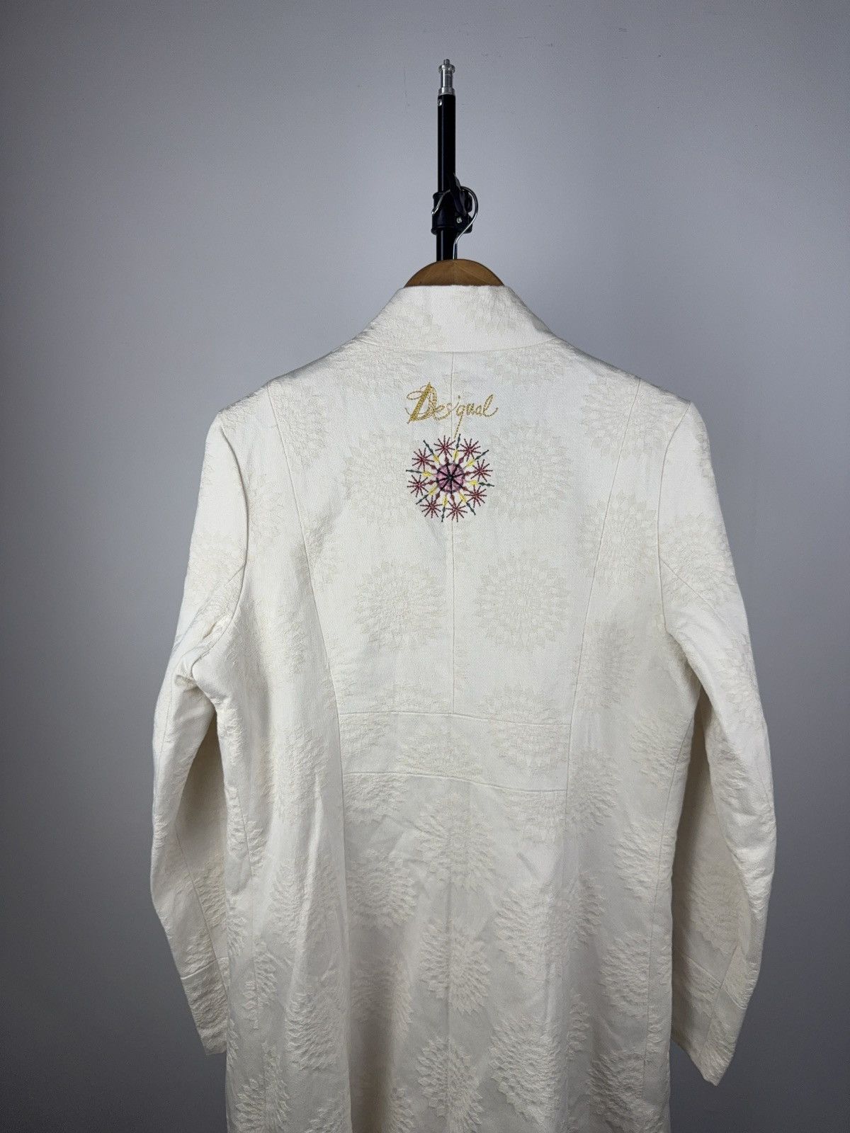Designer × Desigual Desigual White Mandala Embroidered Boho Coat Size 44 (L) Size L / US 10 / IT 46 - 9 Thumbnail