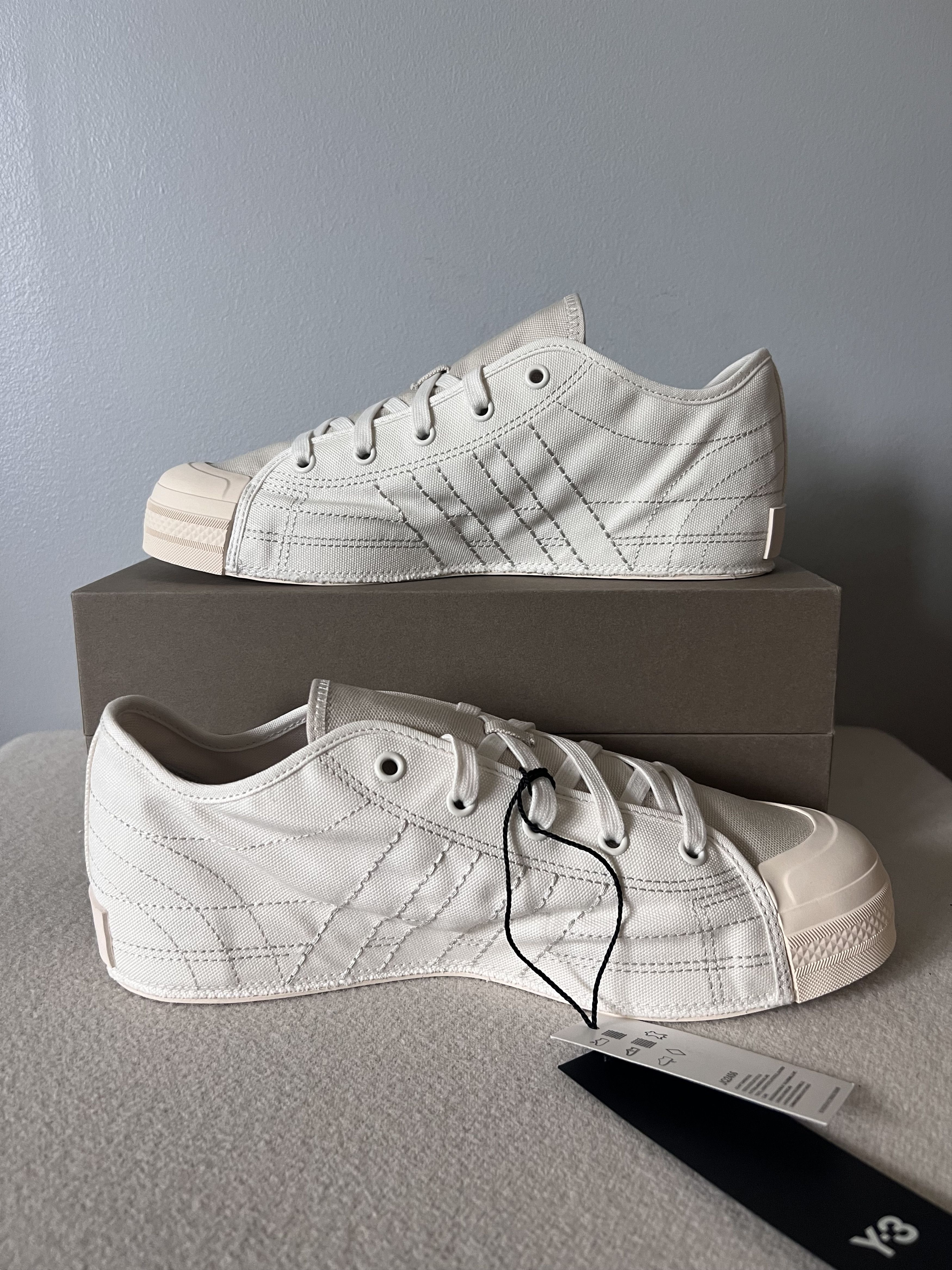 Y-3 Adidas Y-3 Nizza Low in White Talc Size US 10.5 / EU 43-44 - 3 Thumbnail