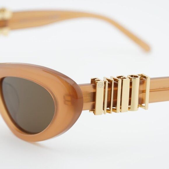 Loewe Loewe LW40156U 50E Sunglasses Shiny Brown Cat Eye Frame Size ONE SIZE - 8 Thumbnail