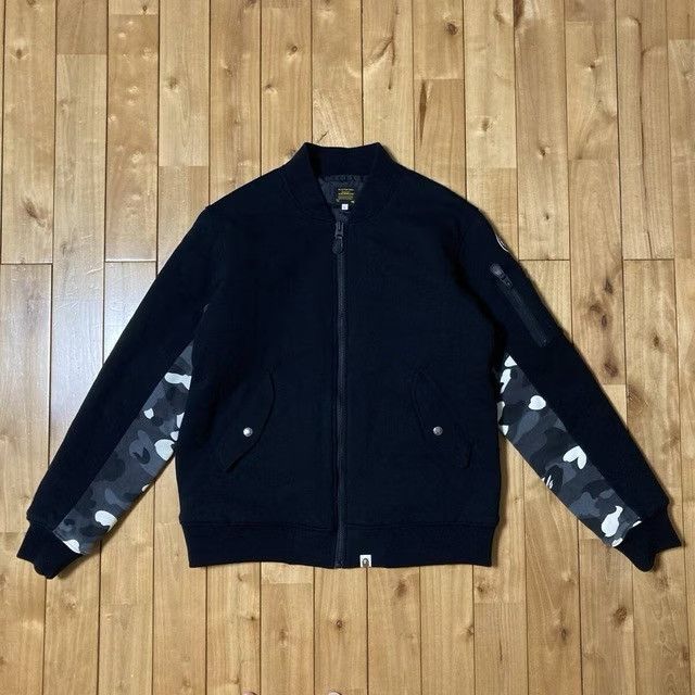 Bape 💫Glow in the dark💫 BAPE Sweat MA-1 bomber jacket city camo Size US L / EU 52-54 / 3 - 2 Thumbnail