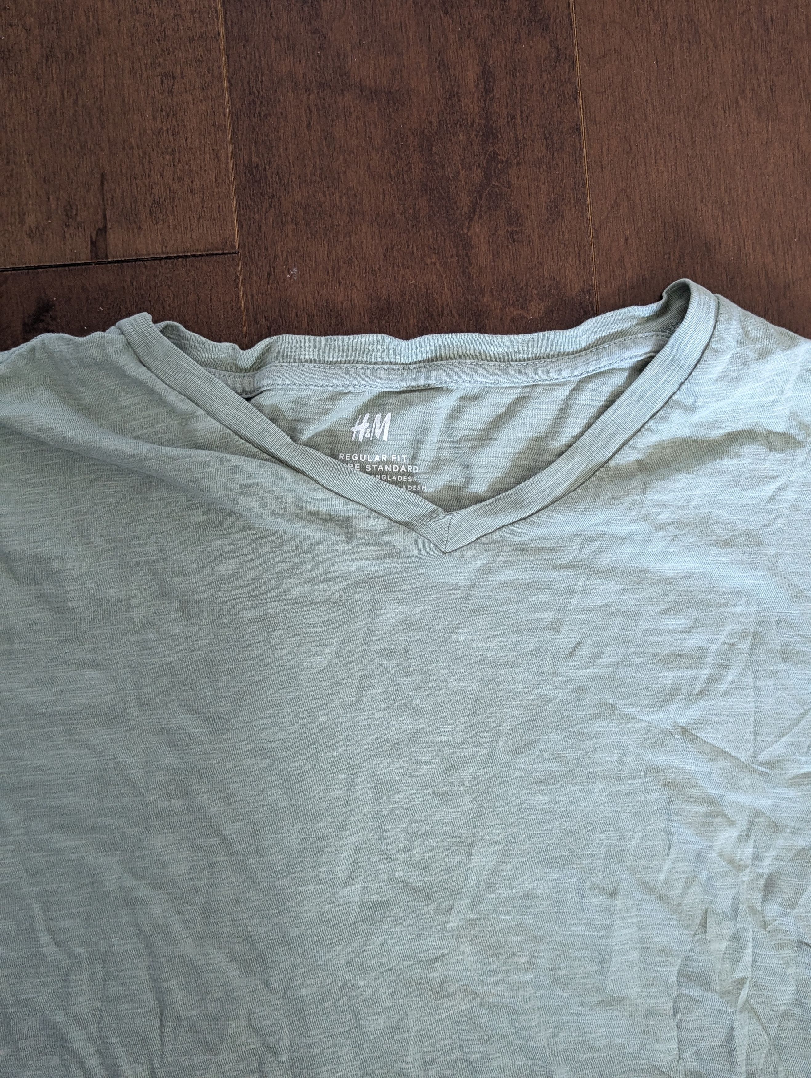 H&M H & H Tshirt Regular fit Size M / US 6-8 / IT 42-44 - 2 Thumbnail