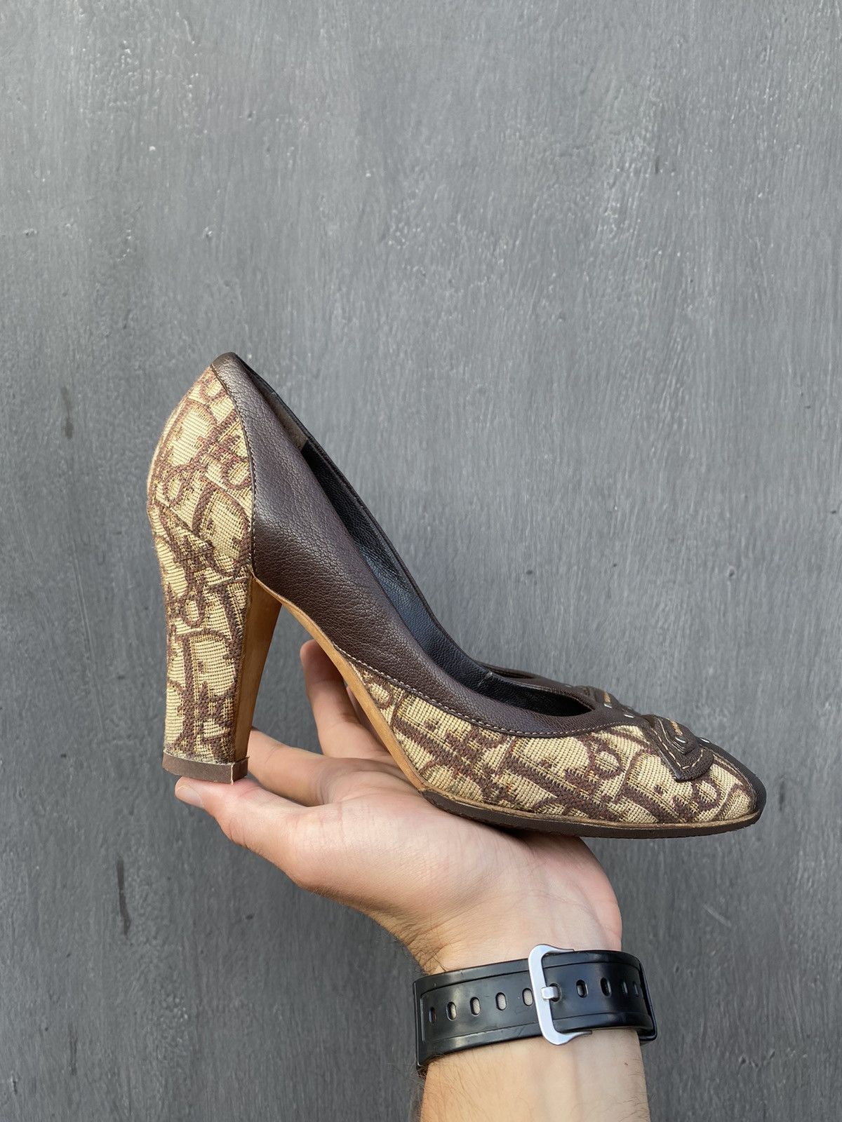 Dior × Vintage Christian Dior Monogram Leather Heels size 38 Size US 9 / IT 39 - 17 Thumbnail