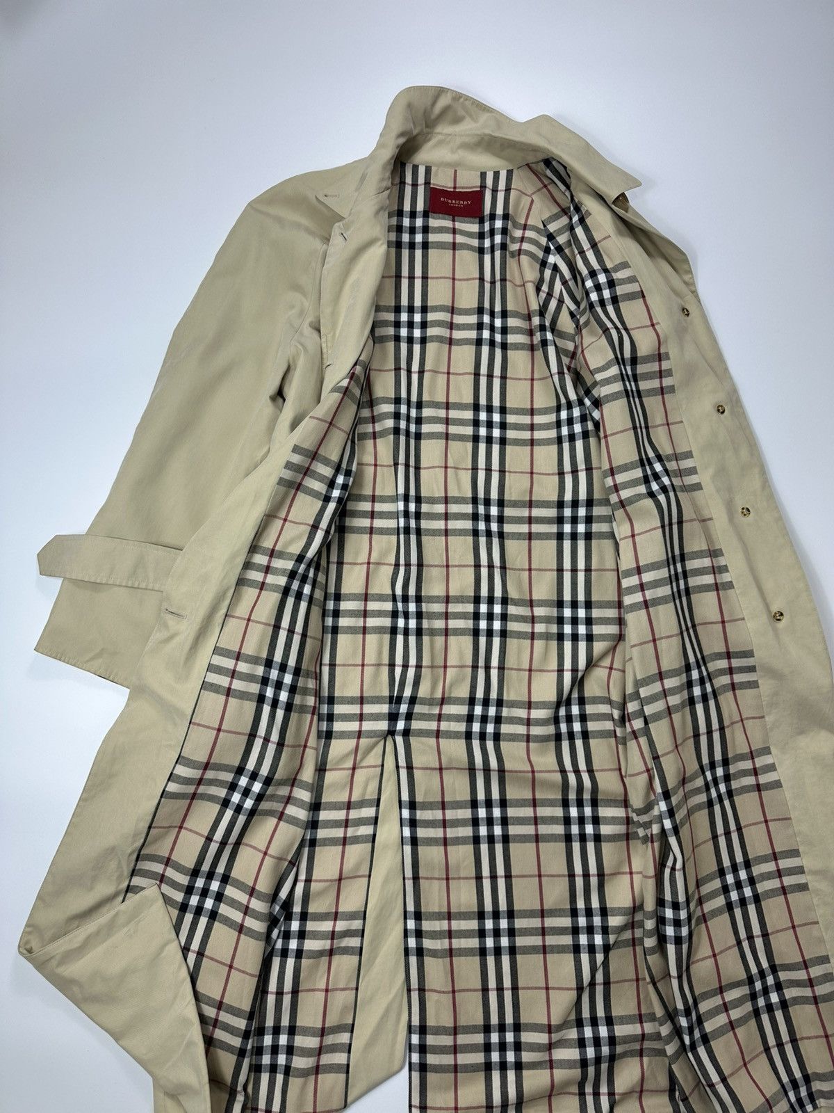 Burberry Burberry Red Label Coat Women's Beige 48 EU Size Size US M / EU 48-50 / 2 - 12 Thumbnail