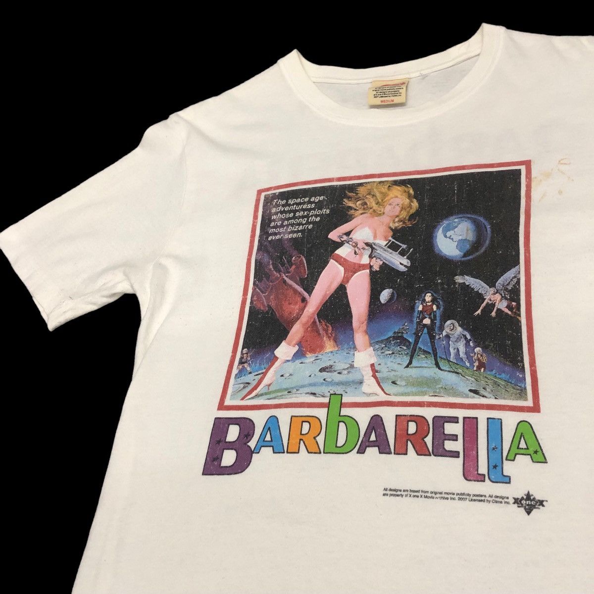 Sci-Fi Fantasy Barbarella 60s SciFi Movie Poster Tshirt Size US M / EU 48-50 / 2 - 1 Thumbnail
