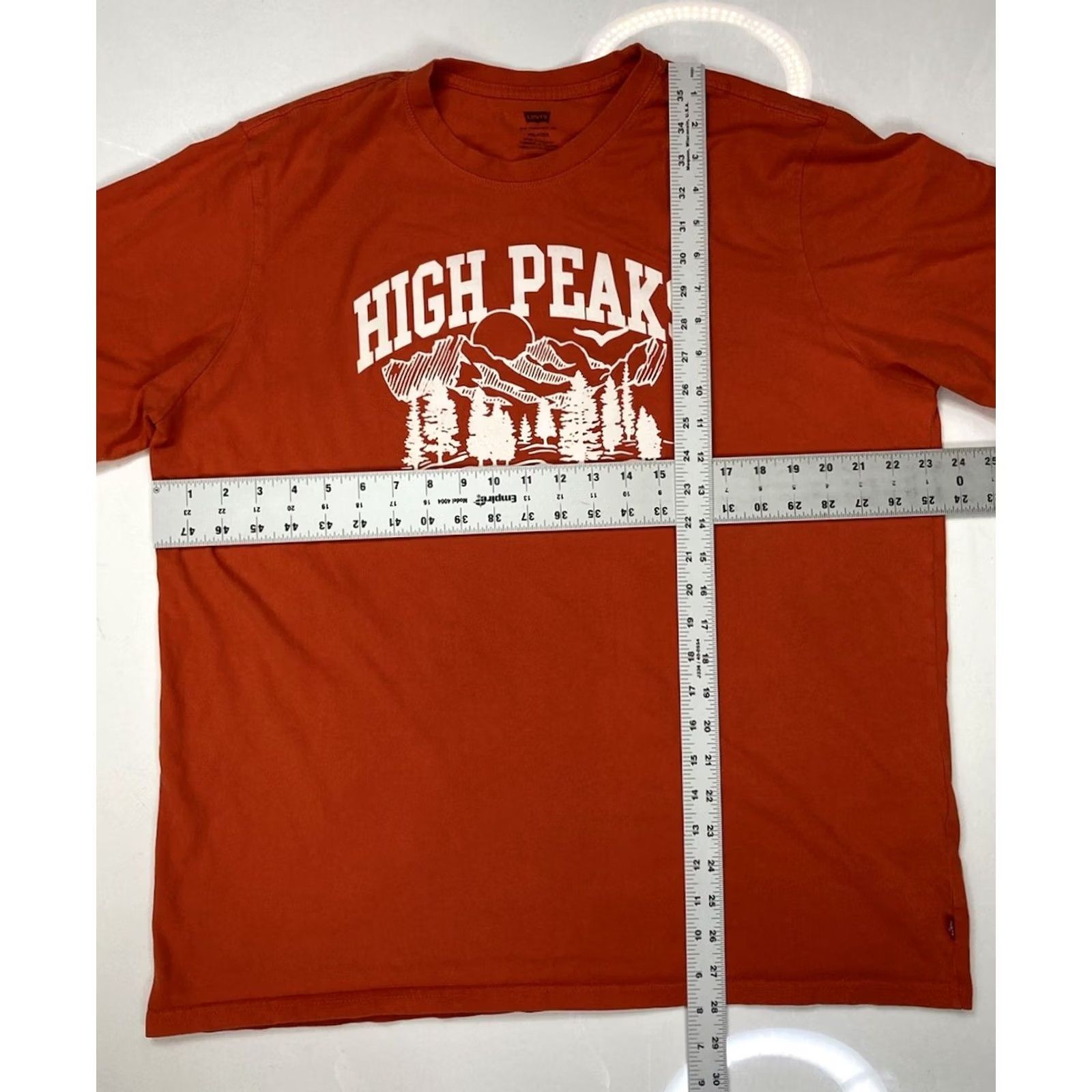 Levi's VINTAGE Levi's High Peaks Graphic T-shirt Men Relaxed Large Orange Short Sleeve Size US L / EU 52-54 / 3 - 6 Thumbnail