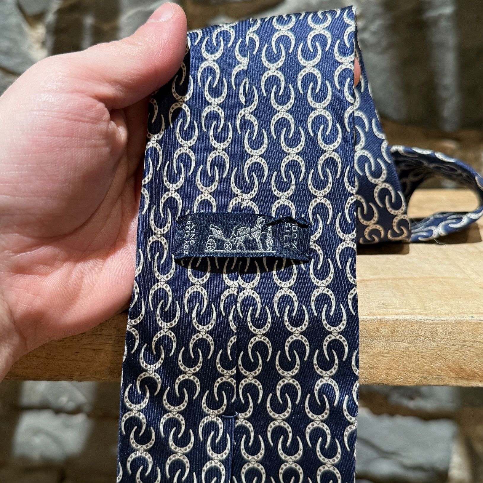 Hermes Hermès Horseshoe Prints Navy Silk Tie Size ONE SIZE - 4 Thumbnail