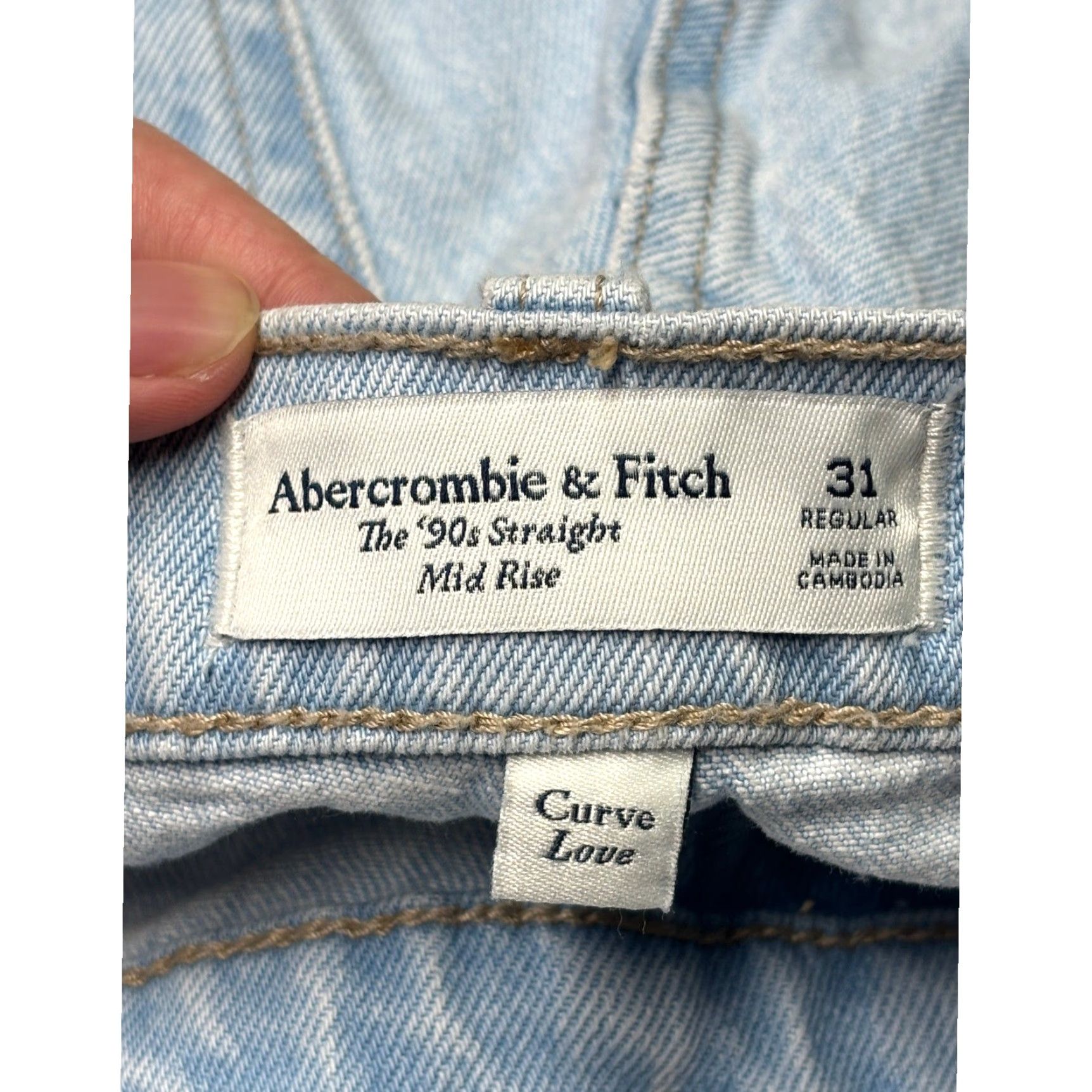 Abercrombie & Fitch Abercrombie & Fitch Curve Love 90s Straight Mid Rise Jeans Light Wash 34x30 Women Denim 5-Pocket Stretch (Blue) Updated Tapered? Size 24" / US 00 / IT 34 - 5 Thumbnail