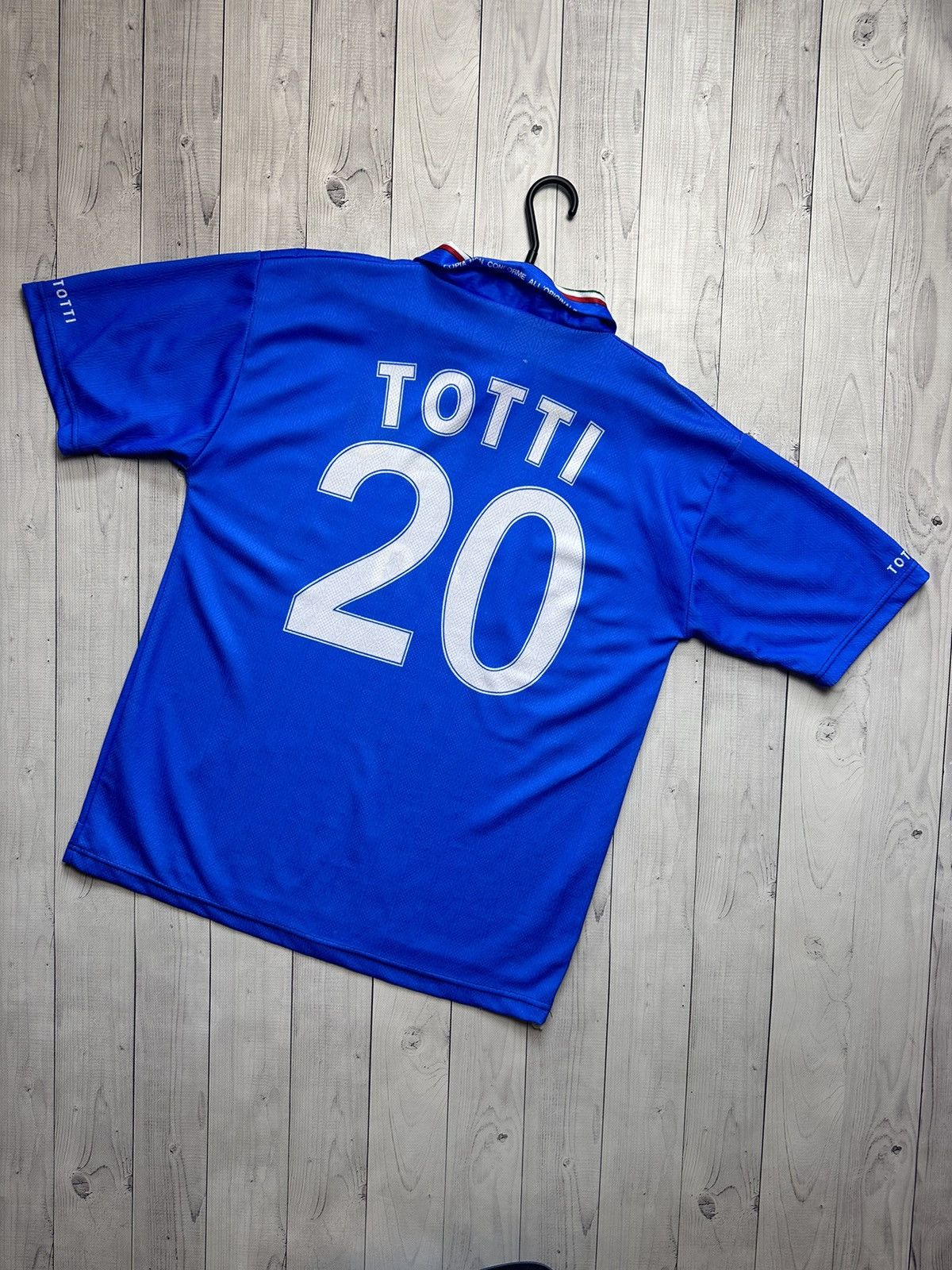 Vintage Totti Italia jersey rare size L/XL Italy
