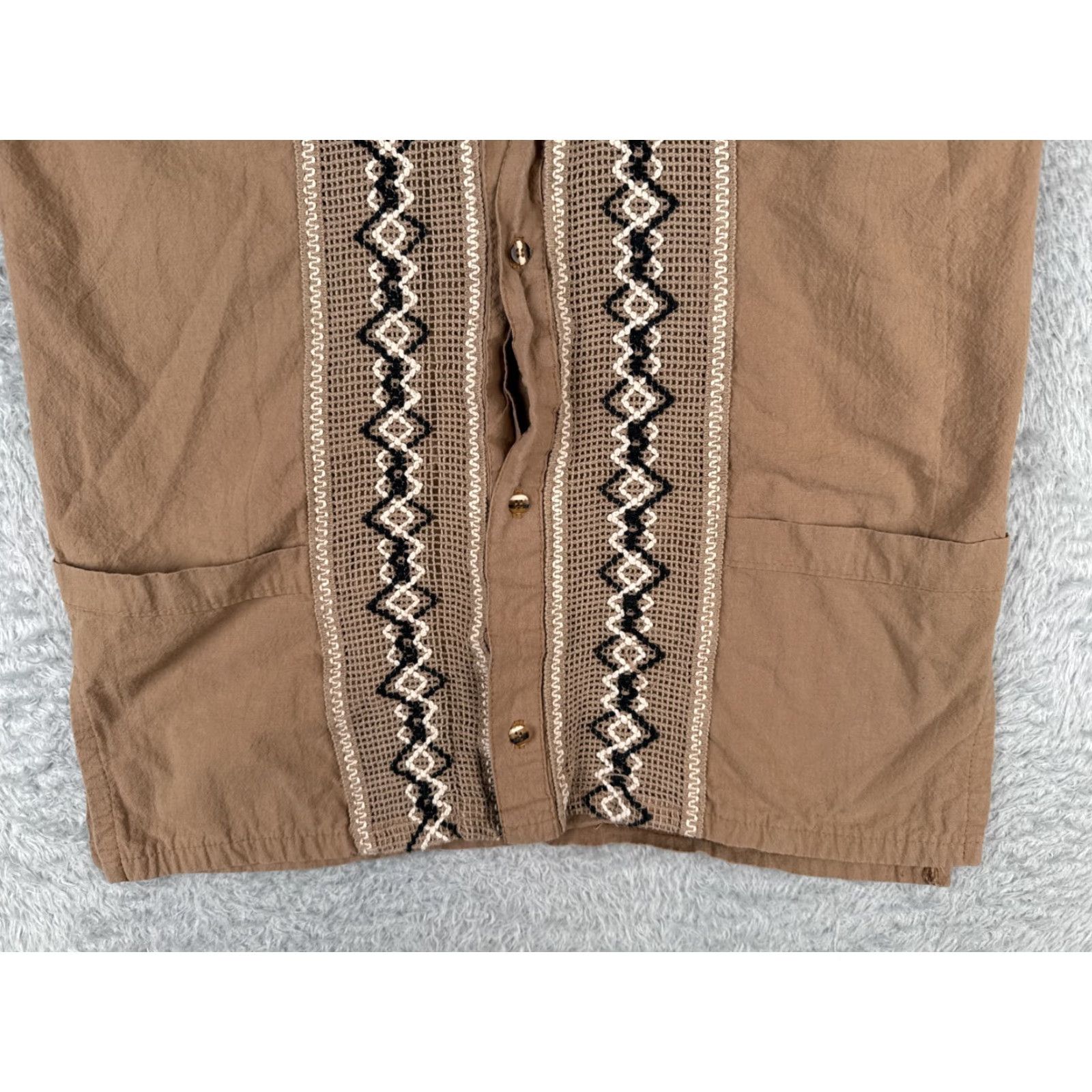 Vintage Shirt Men Medium Brown Button Up Maderin Collar Short Sleeve Island Living Beach Size US M / EU 48-50 / 2 - 5 Thumbnail