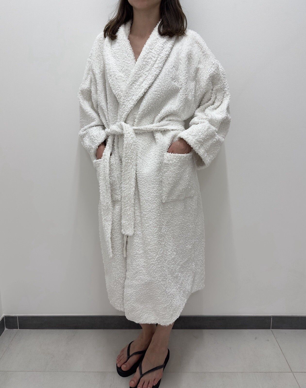 Yves Saint Laurent YSL Yves Saint Laurent White Cotton Robe Embroidered Logo Size M / US 6-8 / IT 42-44 - 1 Thumbnail