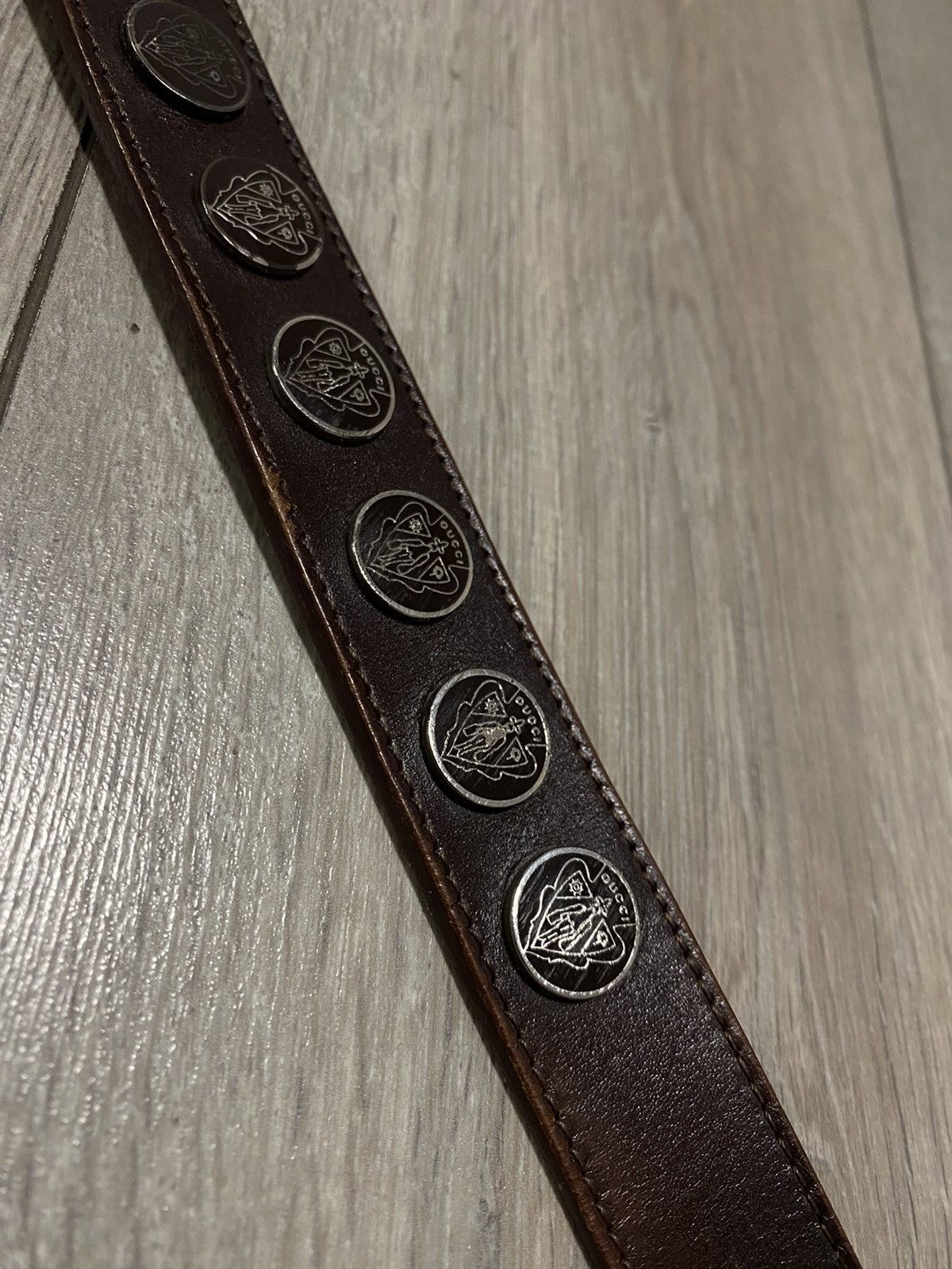 Gucci Vintage Gucci Belt Crest Patent Leather Monogram Brown Y2K Size ONE SIZE - 10 Thumbnail