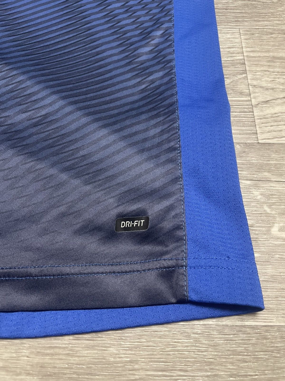 Nike Y2K NIKE TEAM TOTAL 90 VTG SOCCER JERSEY TRAINING TANKTOP Size US XL / EU 56 / 4 - 4 Thumbnail