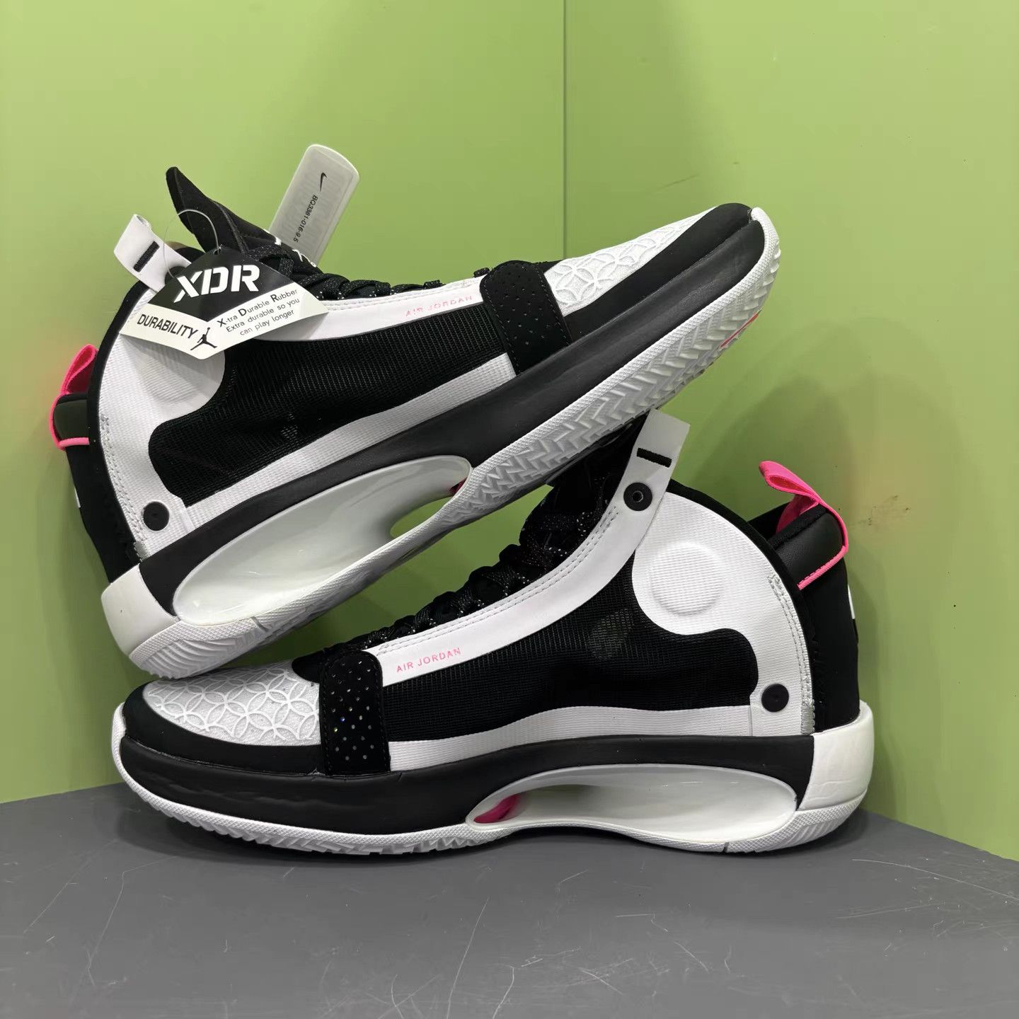 Jordan Brand Air Jordan 34 "Black/White" Eclipse Basketball Shoes K15 Size US 10 / EU 43 - 5 Thumbnail