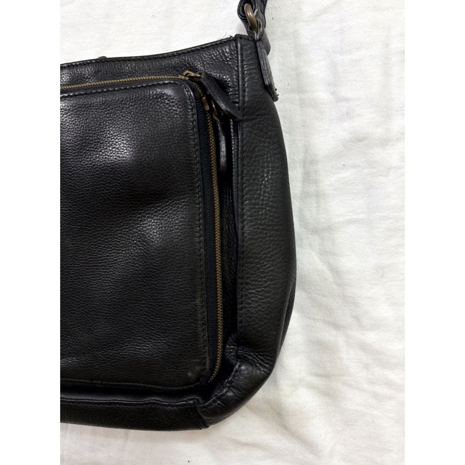 Fossil VINTAGE Fossil Pebbled Black Leather Crossbody Purse 9x8.5c3 Size ONE SIZE - 5 Thumbnail