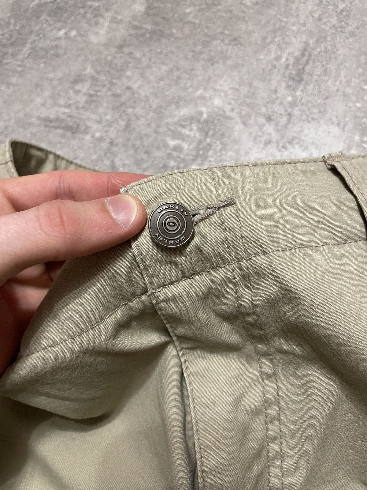 Oakley × Vintage Vintage Oakley Cargo Pants 32 Size US 32 / EU 48 - 12 Thumbnail