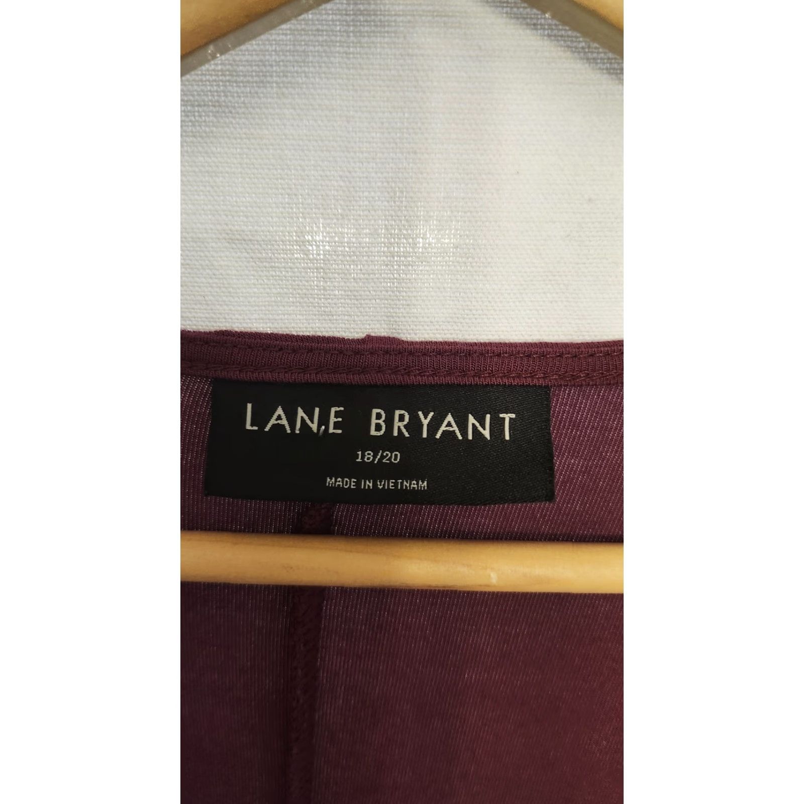 Vintage Lane Bryant Blouse Womens 18/20 Red V-Neck 3/4 Sleeve Tunic Top Adult Plus Size Size XXL / US 16-18 / IT 52-54 - 2 Thumbnail