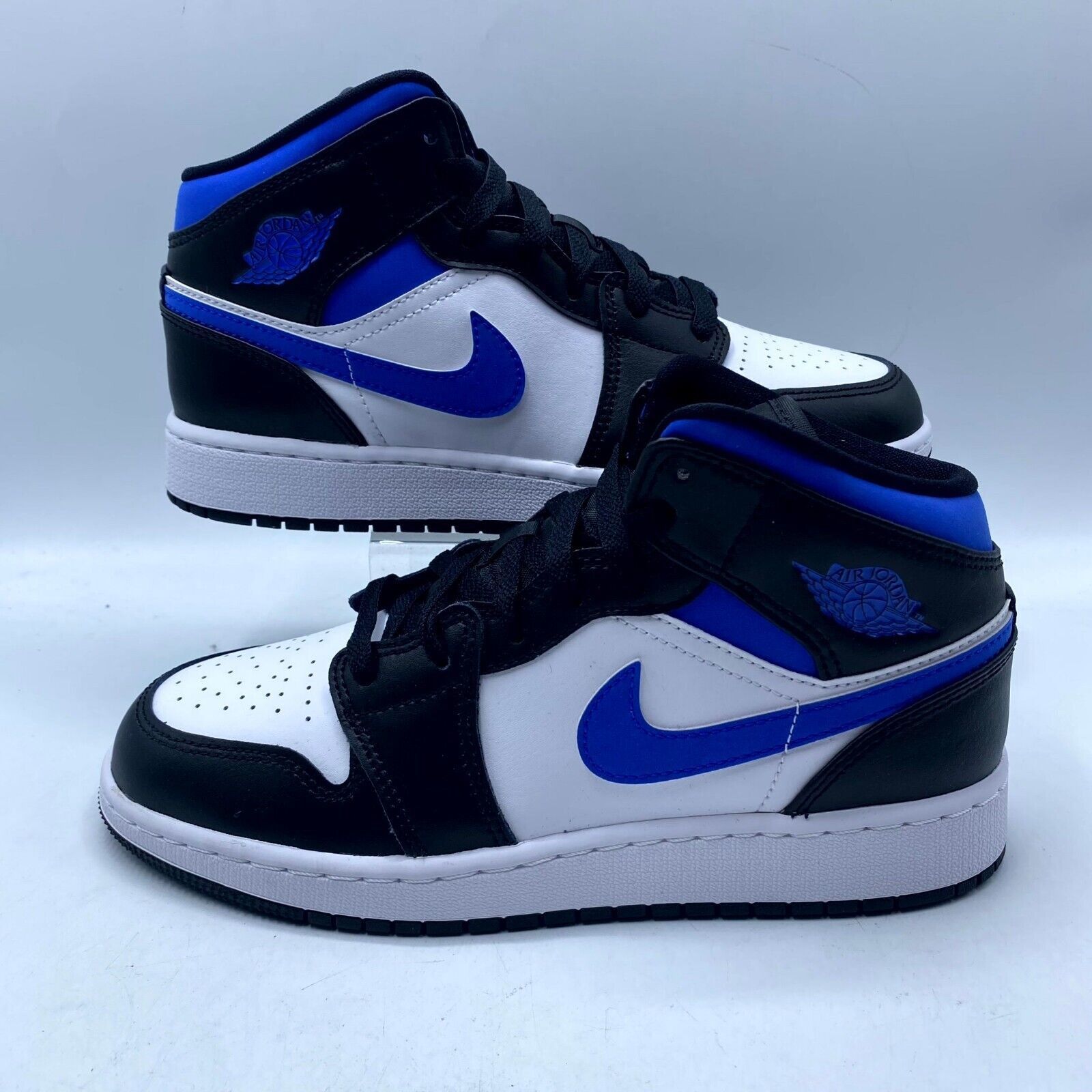 Nike NEW Nike Air Jordan 1 Mid GS Racer Blue 554725-140 Youth Size US 5.5 / EU 38 - 2 Thumbnail