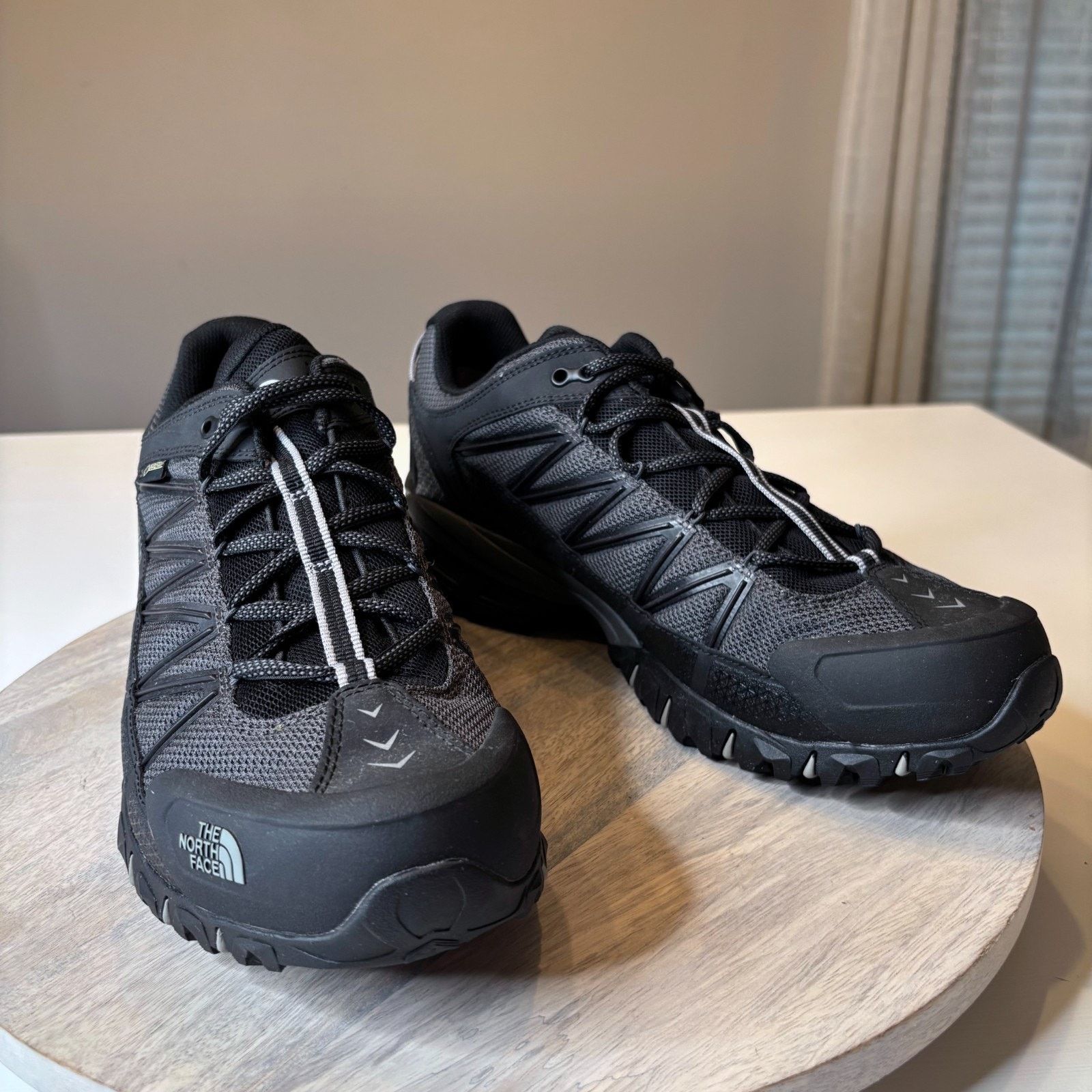 The North Face North Face 110 GTX Waterproof Trail Hiking Shoes 13 Black Size US 13 / EU 46 - 1 Thumbnail