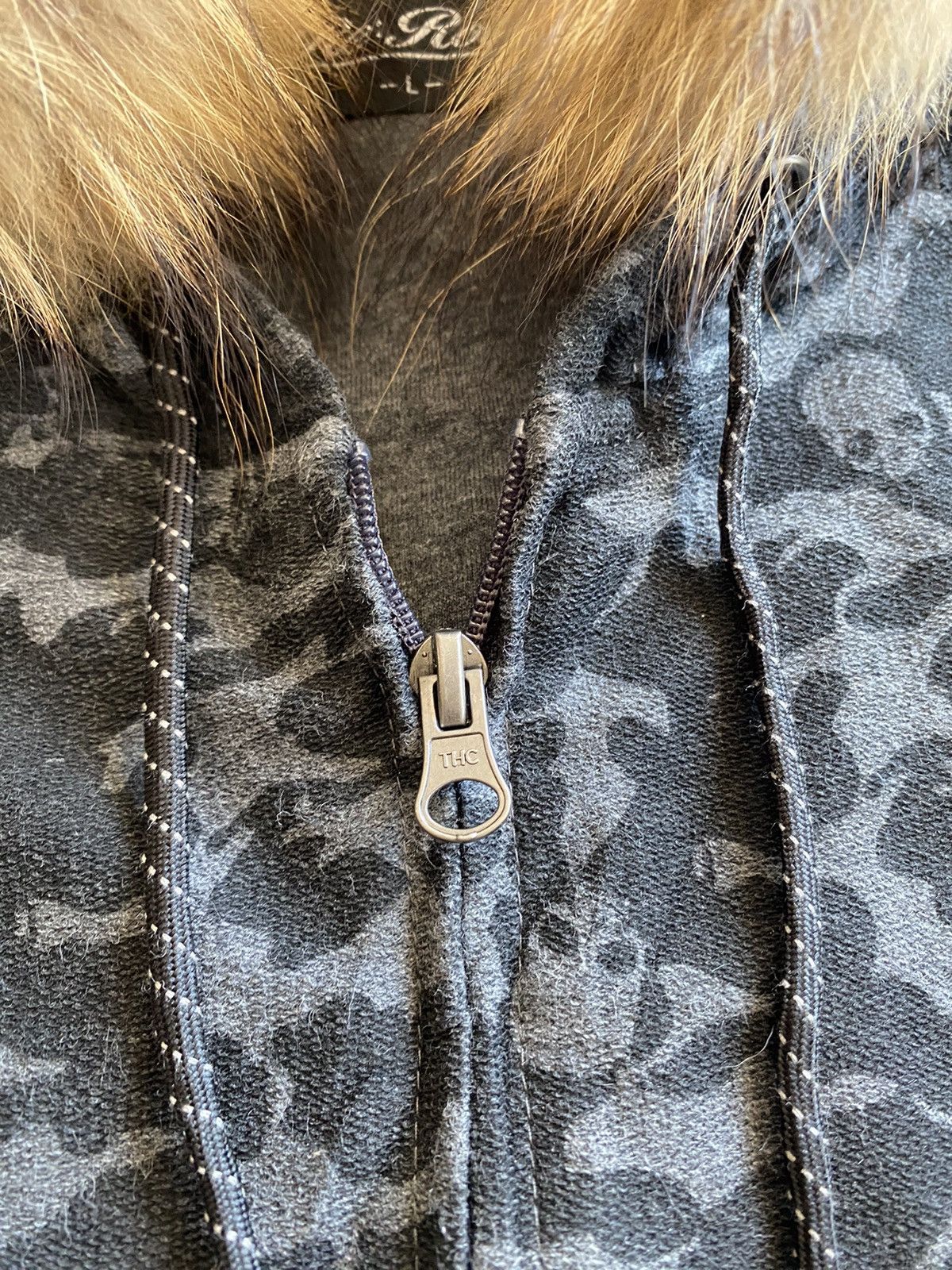 If Six Was Nine × Japanese Brand × Le Grande Bleu (L.G.B.) Japanese Roen Fur Hoodie Overprinted Camo Skull Size US L / EU 52-54 / 3 - 7 Thumbnail