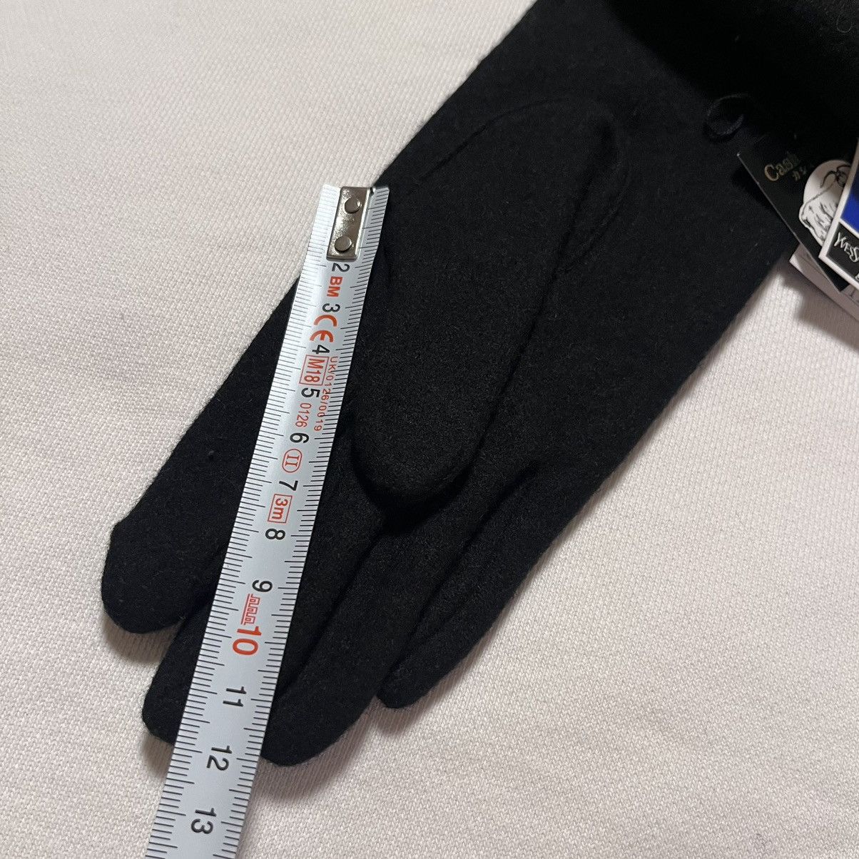 Saint Laurent Paris × Yves Saint Laurent Yves Saint Laurent Gants Cashmere Gloves Womens Size ONE SIZE - 14 Thumbnail