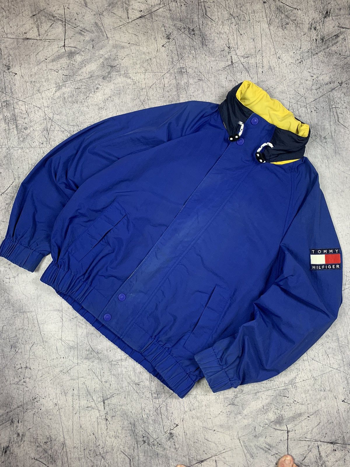 Tommy Hilfiger Vintage Tommy Hilfiger Sailing Jacket Nylon Blue Size M Zip Size US M / EU 48-50 / 2 - 1 Thumbnail