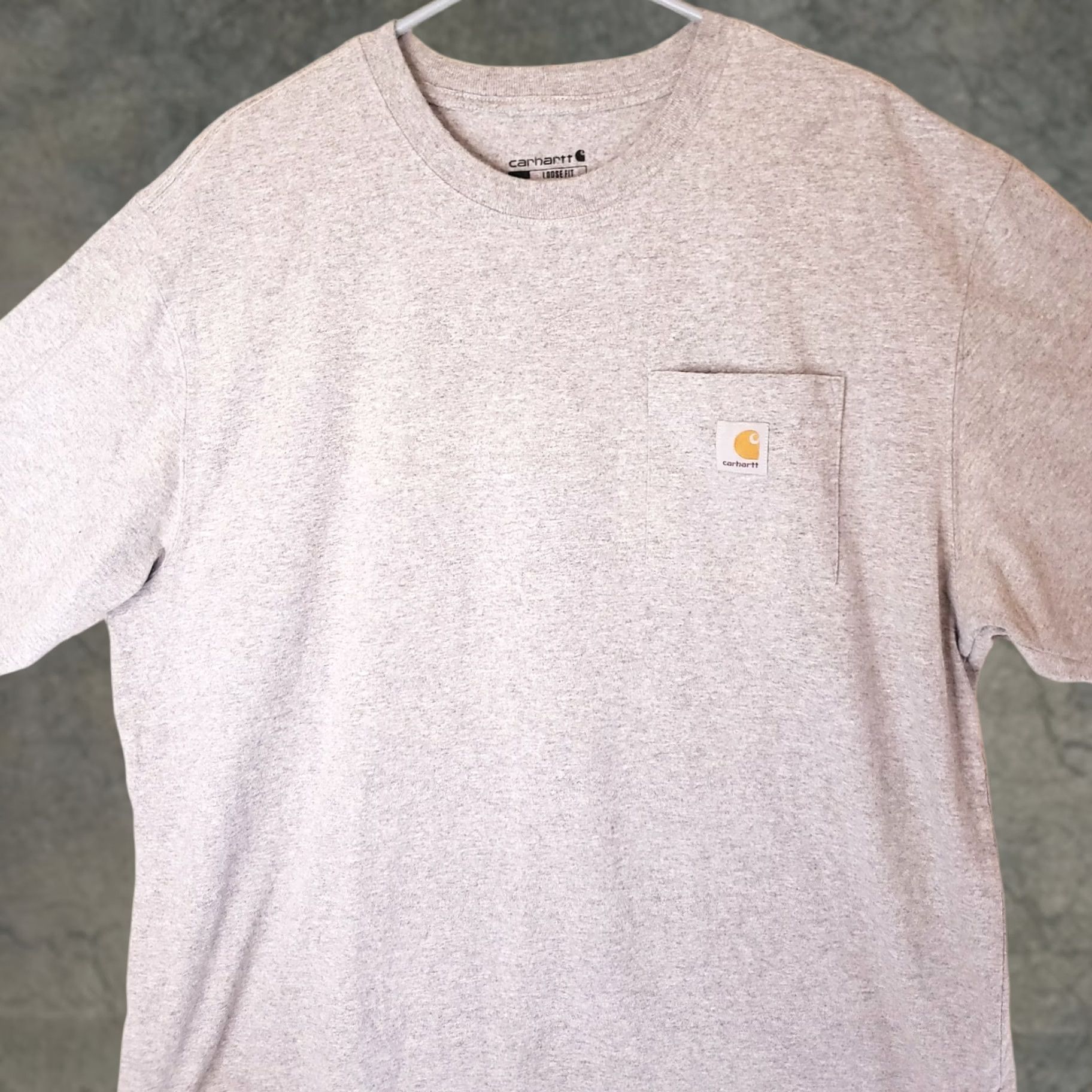Carhartt Carhartt Shirt Men's XL Gray Workwear Short Sleeve Pocket Tee Cotton Blend Knit Logo Pocket Tee Regular Fit Mens Size US XL / EU 56 / 4 - 1 Thumbnail