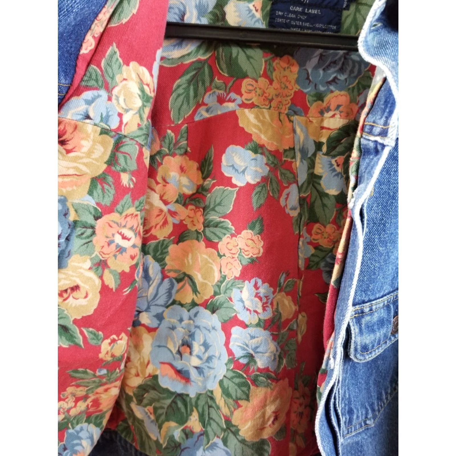 Polo Ralph Lauren VINTAGE Polo Ralph Lauren Denim Jacket Women’s 8 One Pocket Floral Lining 80's SZ L Blue Jacket Womens 8 Denim Pockets Classic Jacket Size L / US 10 / IT 46 - 6 Thumbnail