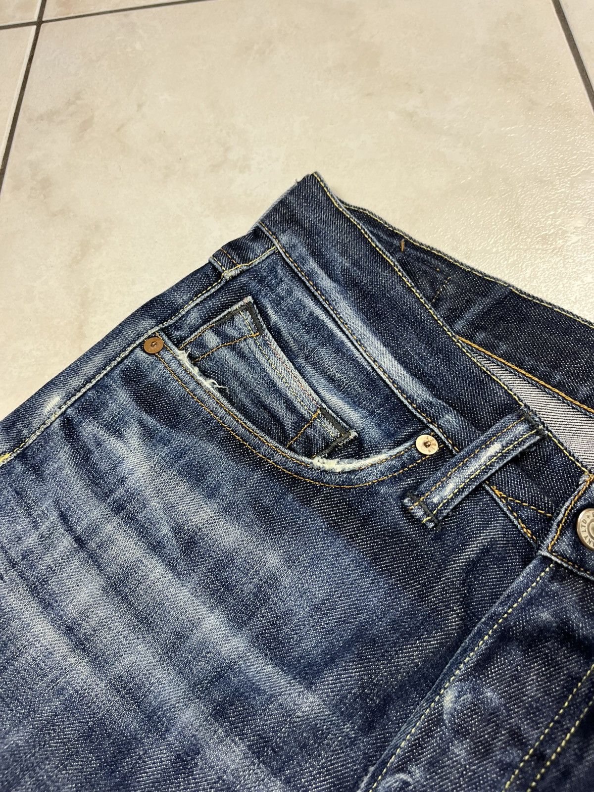 Edwin × Vintage Vintage Edwin ed-47 regular distressed denim washed jeans Size US 30 / EU 46 - 10 Thumbnail