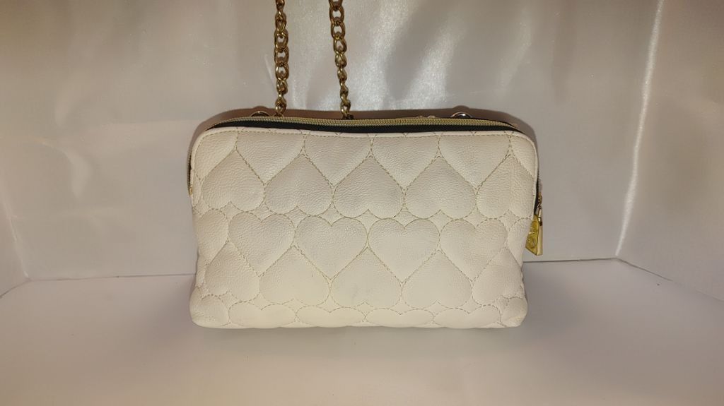 Betsey Johnson Betsey Johnson Convertible Crossbody/Clutch/Handbag Size ONE SIZE - 7 Thumbnail