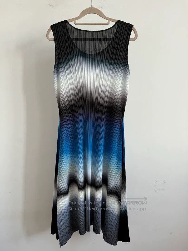 Issey Miyake Issey Miyake Blue - Black Aurora Dress Size XXL / US 16-18 / IT 52-54 - 2 Thumbnail