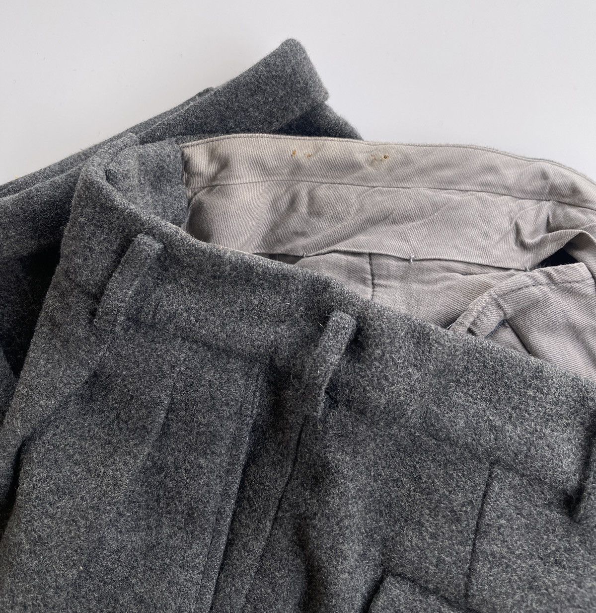 Comme des Garcons Homme High-Waisted Wool Balloon Pants Size US 28 / EU 44 - 7 Thumbnail