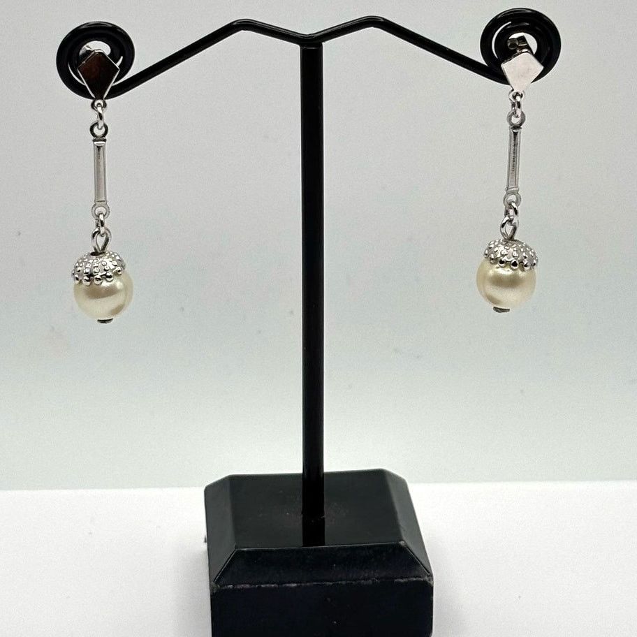 Other Silver & Cream Pearl Earrings Size ONE SIZE - 2 Thumbnail