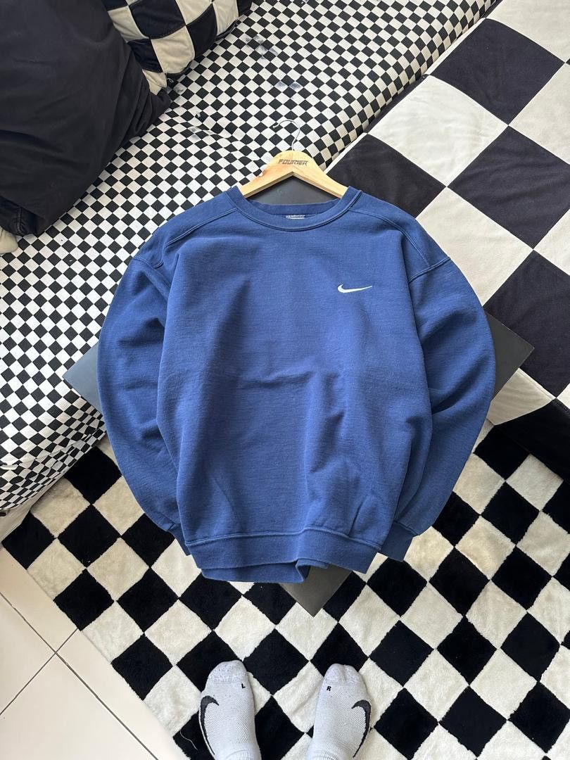 Vintage VINTAGE NIKE SMALL SWOOSH SWEATSHIRT Size US M / EU 48-50 / 2 - 1 Thumbnail