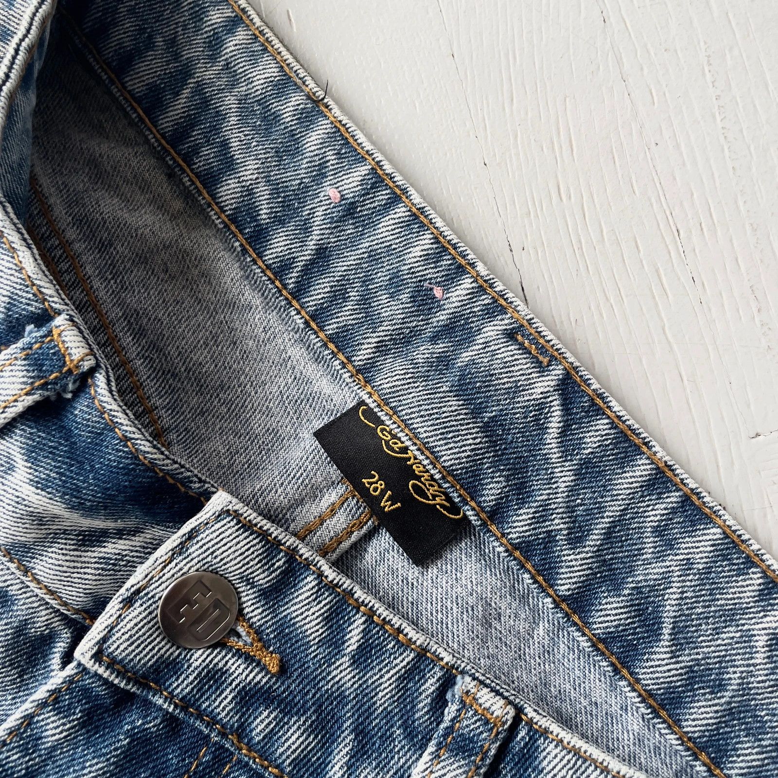 Ed Hardy Y2K Ed Hardy Printed Boyfriend Stonewash Blue Jeans Size 28" / US 6 / IT 42 - 8 Thumbnail
