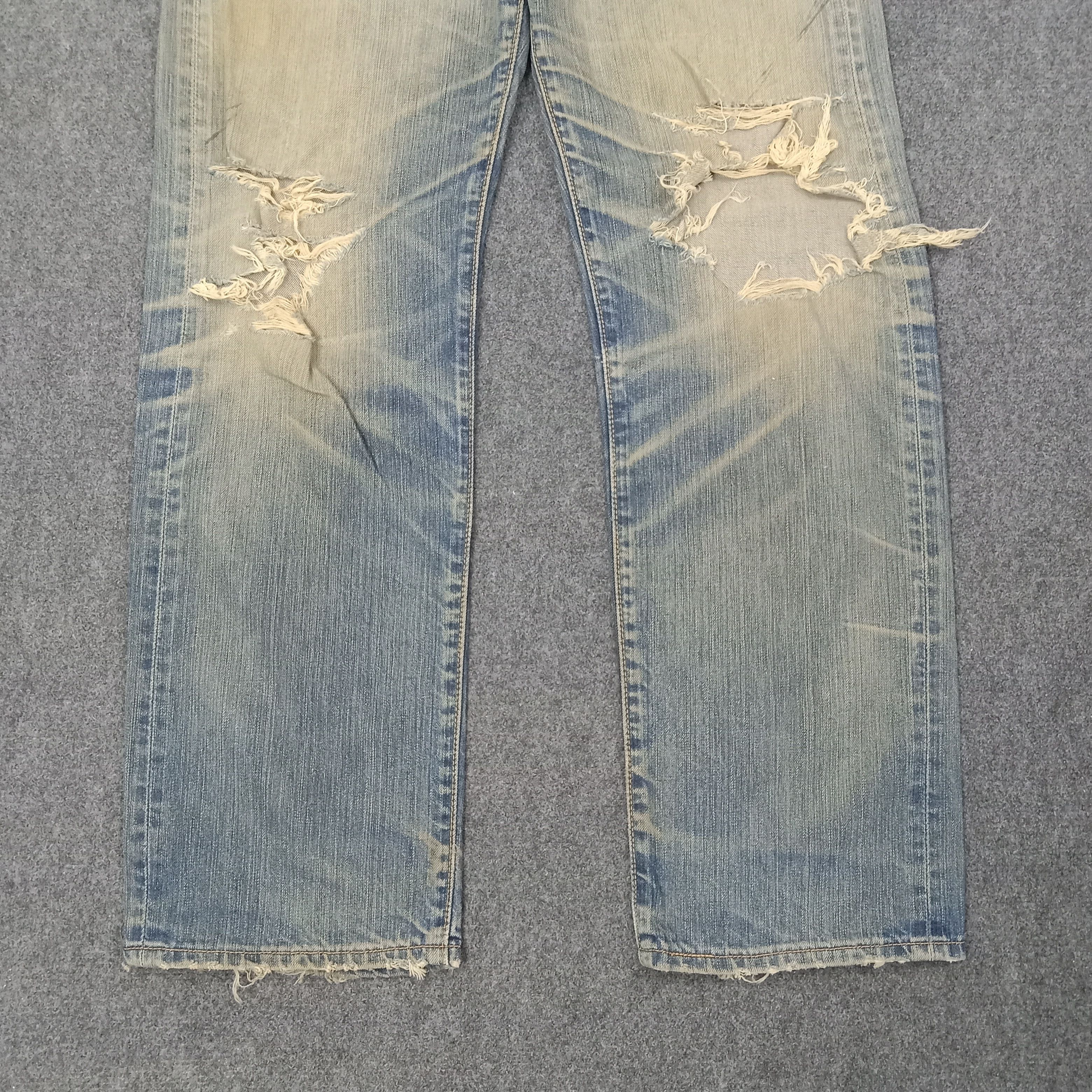 Levi's Levi's 501 Distressed Style Grunge Denim Jeans C258N22 Size US 31 - 4 Thumbnail
