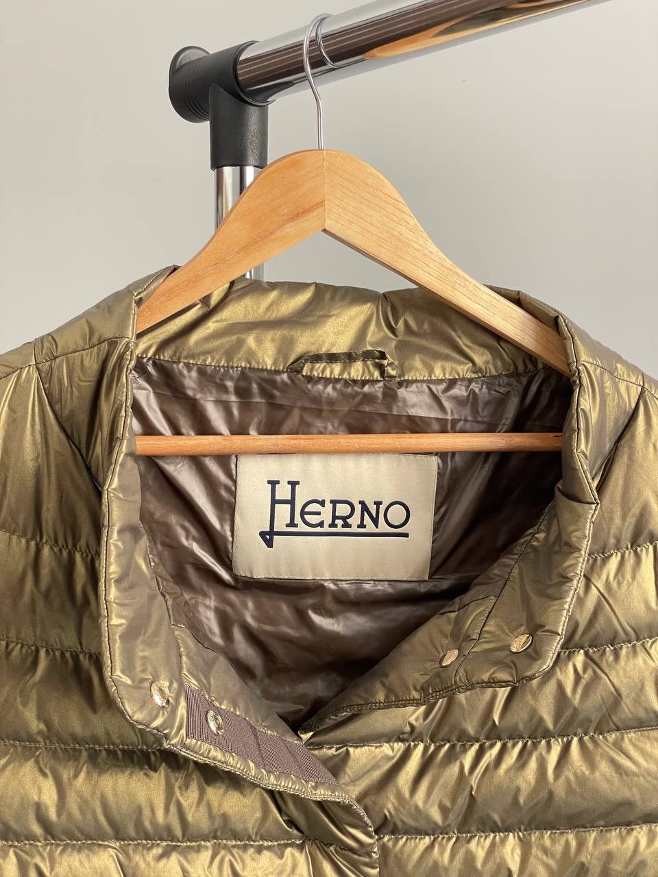 Herno Herno Emilia Cap Sleeve Quilted Gold Down Jacket Size L / US 10 / IT 46 - 7 Thumbnail