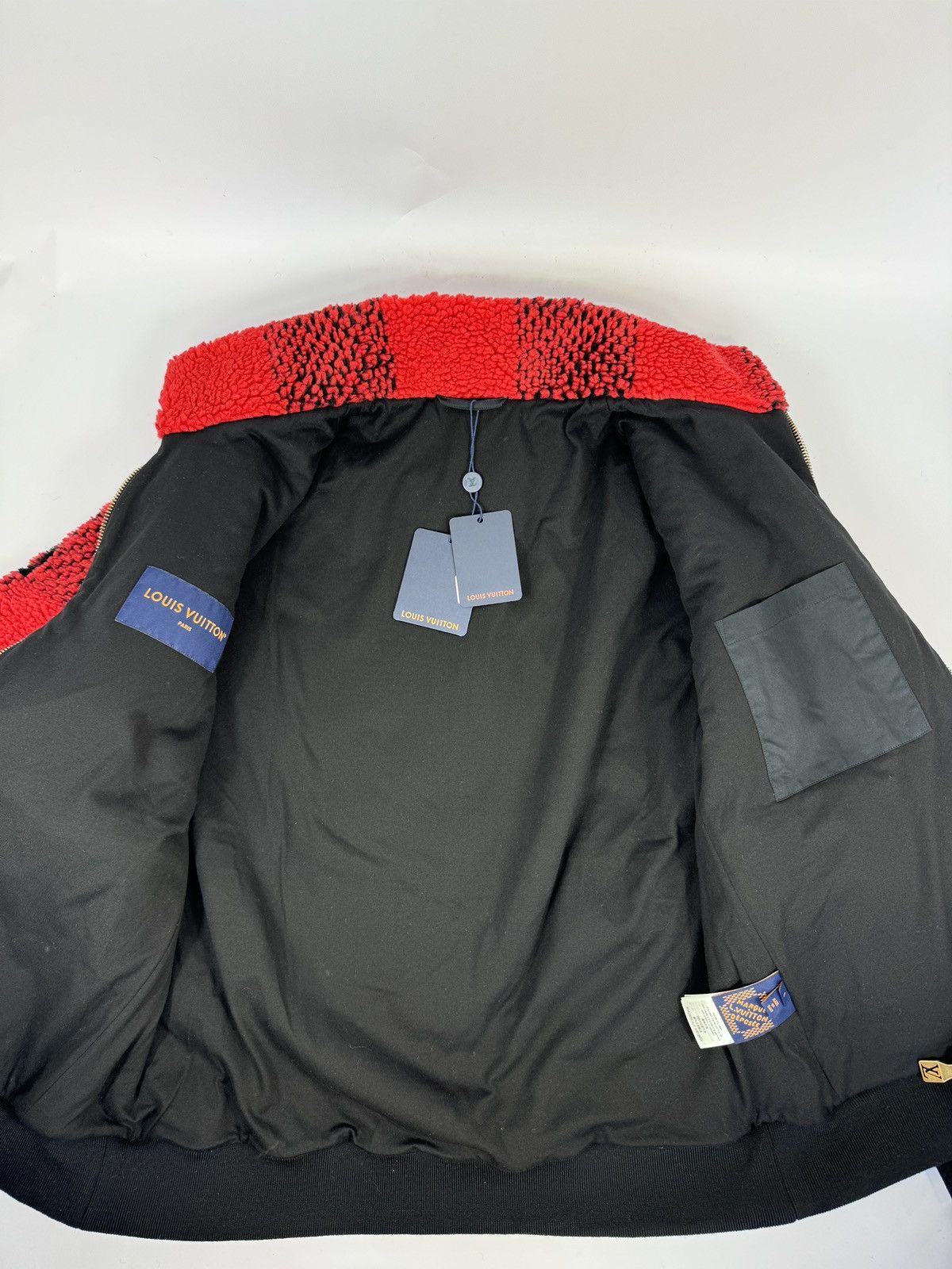 Louis Vuitton Fleece Red Flannel Zip Up Jacket 1AFXOF Size US L / EU 52-54 / 3 - 9 Thumbnail