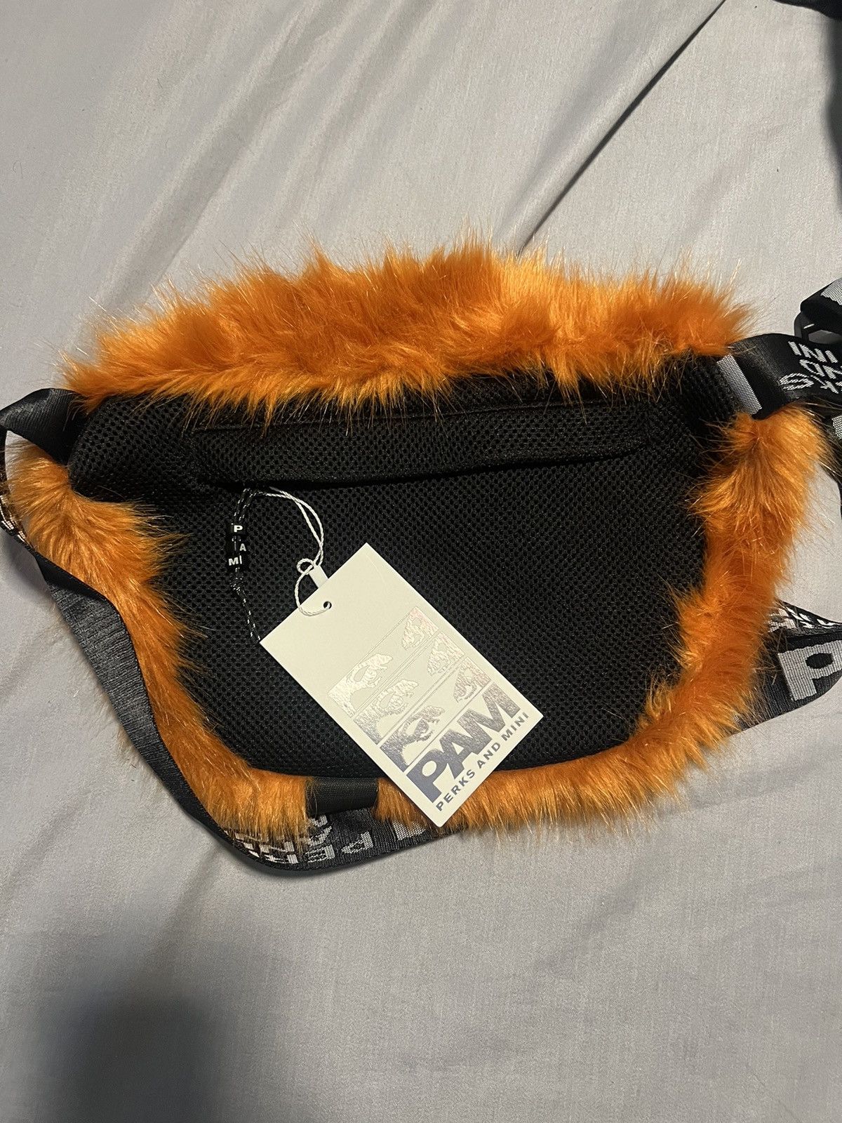 Perks And Mini Perks And Mini Petal Patch Faux-Fur Shoulder Bag - Orange Size ONE SIZE - 3 Thumbnail