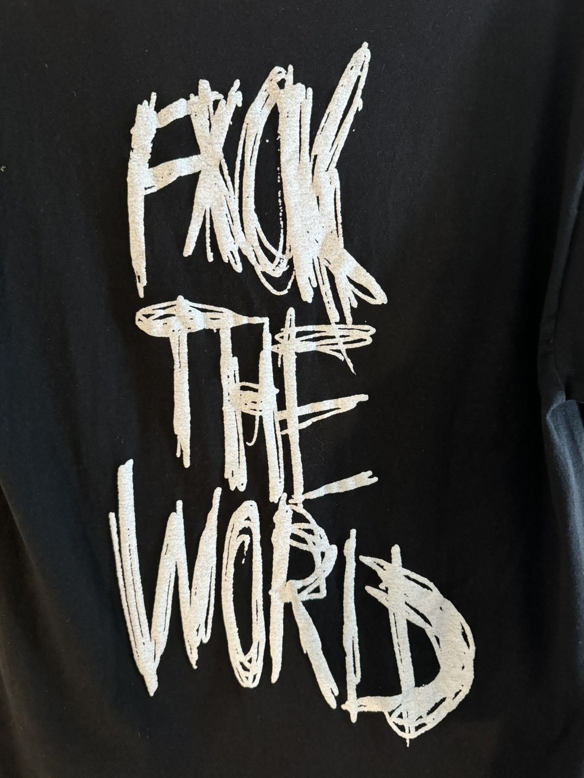 Revenge Revenge “Fuck The World” tee Size US M / EU 48-50 / 2 - 4 Thumbnail